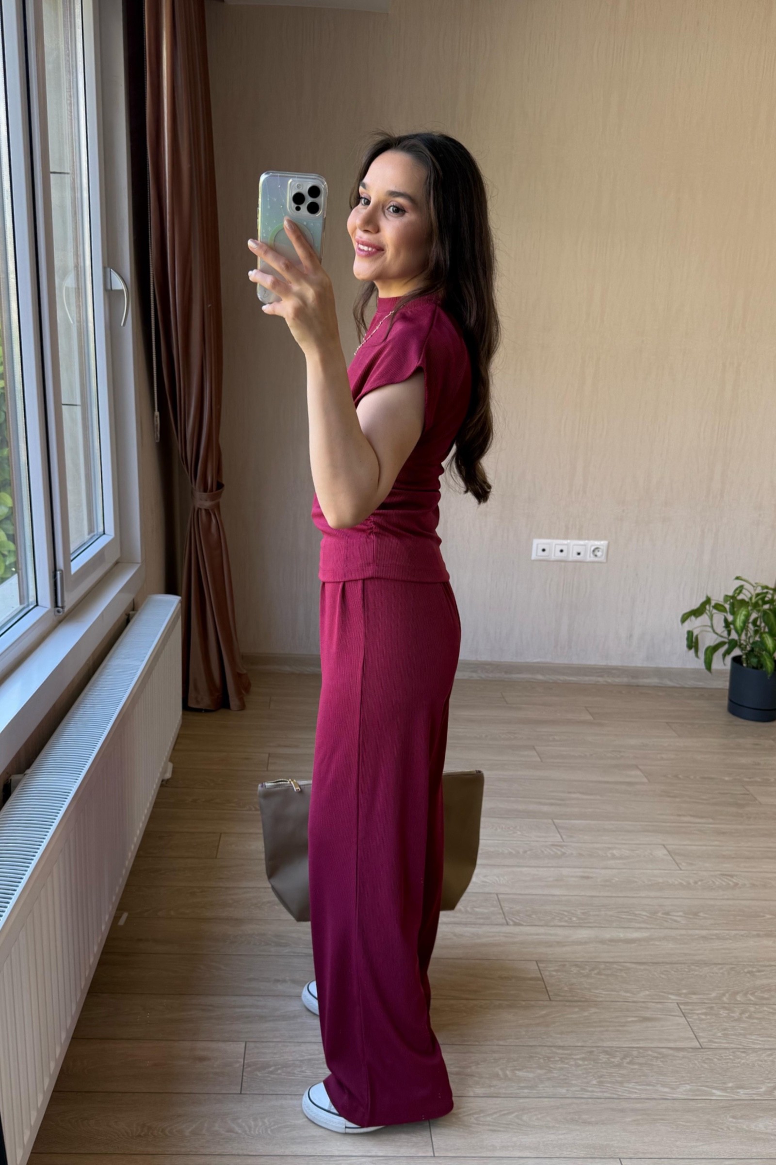 Nadia Yanları Drapeli Kaşkorse Kumaş Takım