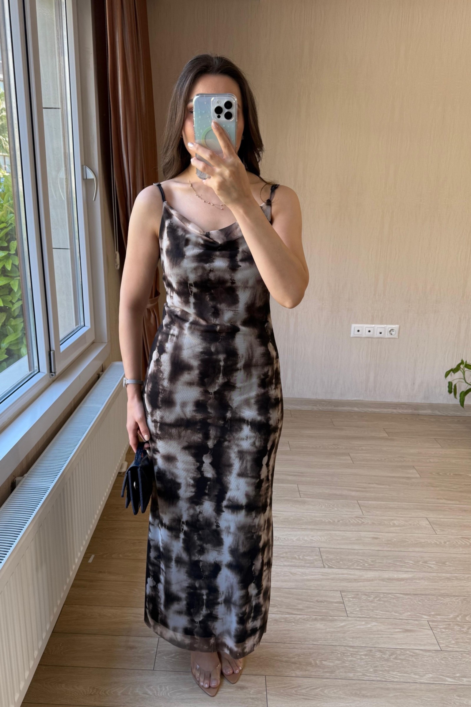  Valeria Degaje Yaka Tül Elbise