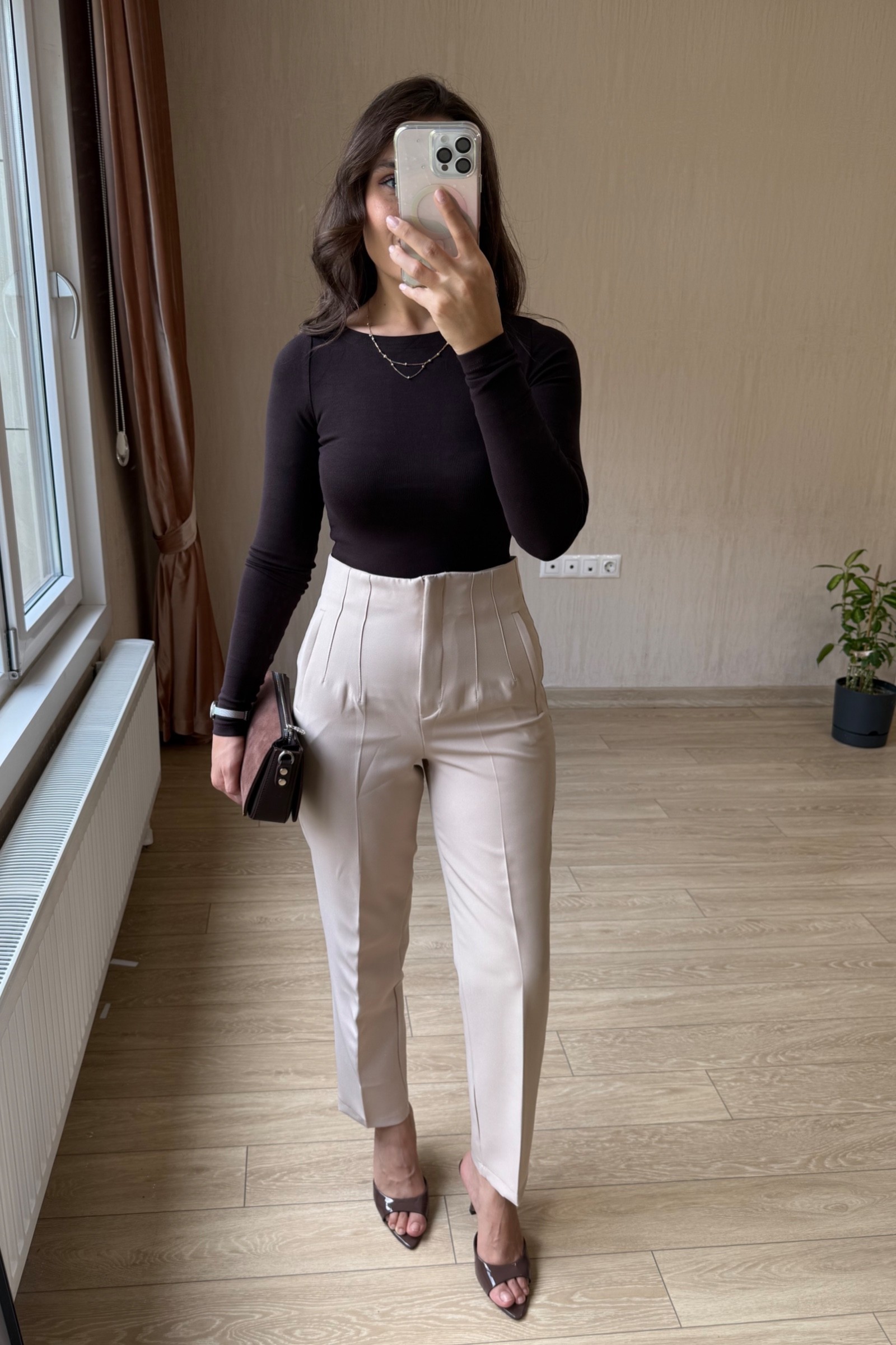 Chole ZR Model Önden Pensli Kumaş Pantolon