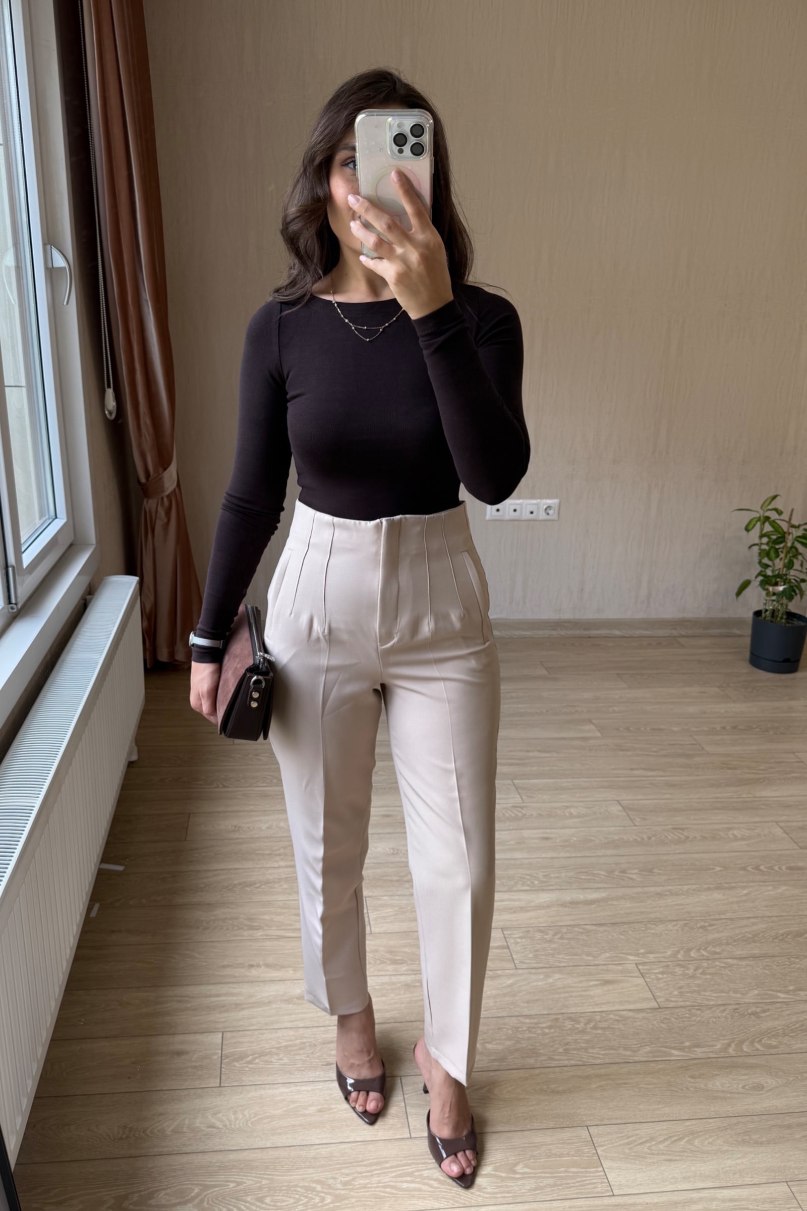 Chole ZR Model Önden Pensli Kumaş Pantolon