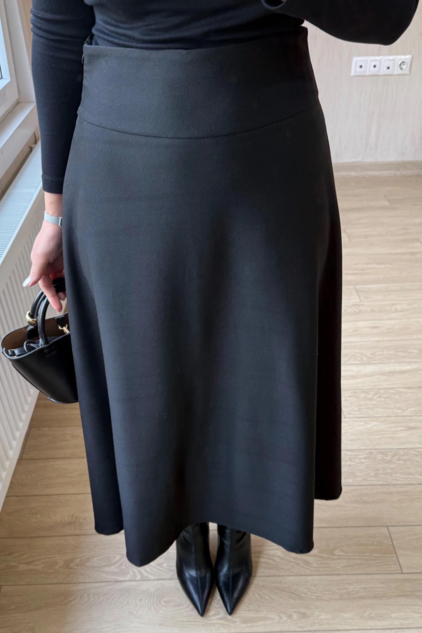 Vivora Diagonel Kumaş Korsaj Kemerli Yandan Gizli Fermuarli Çan Etek