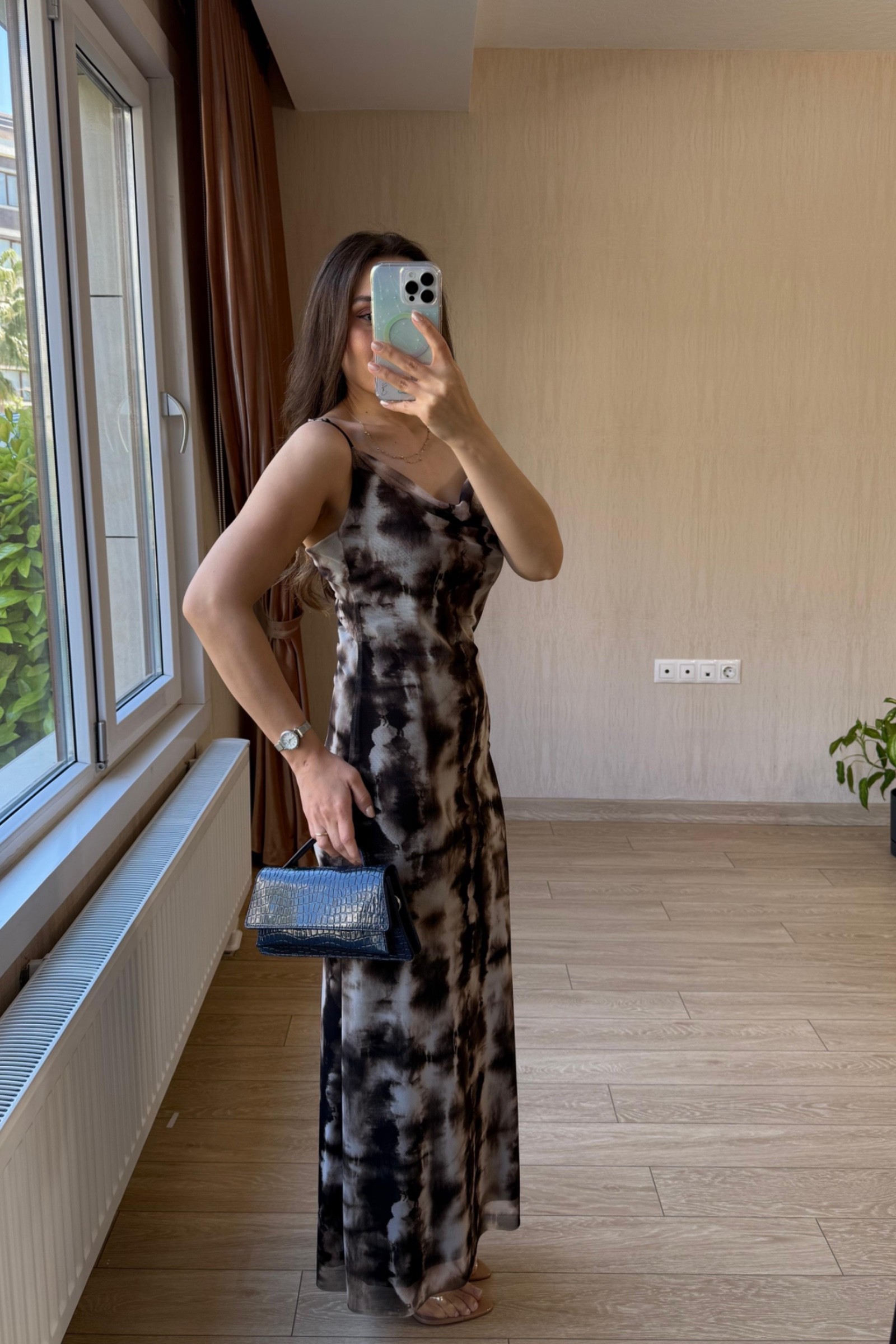  Valeria Degaje Yaka Tül Elbise