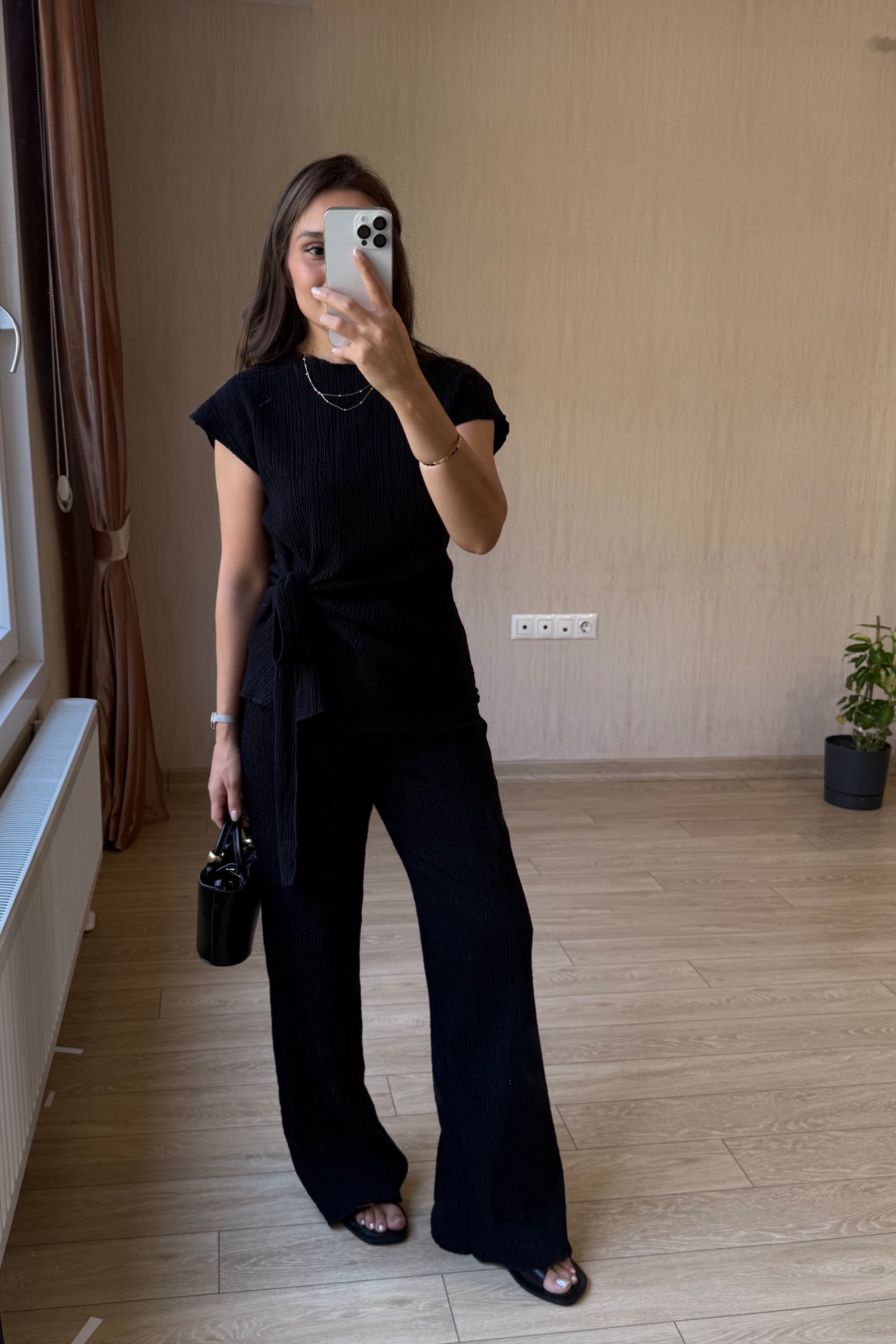 Carina Bağlama Detaylı  Bürümcük Kumaş Takım - Siyah