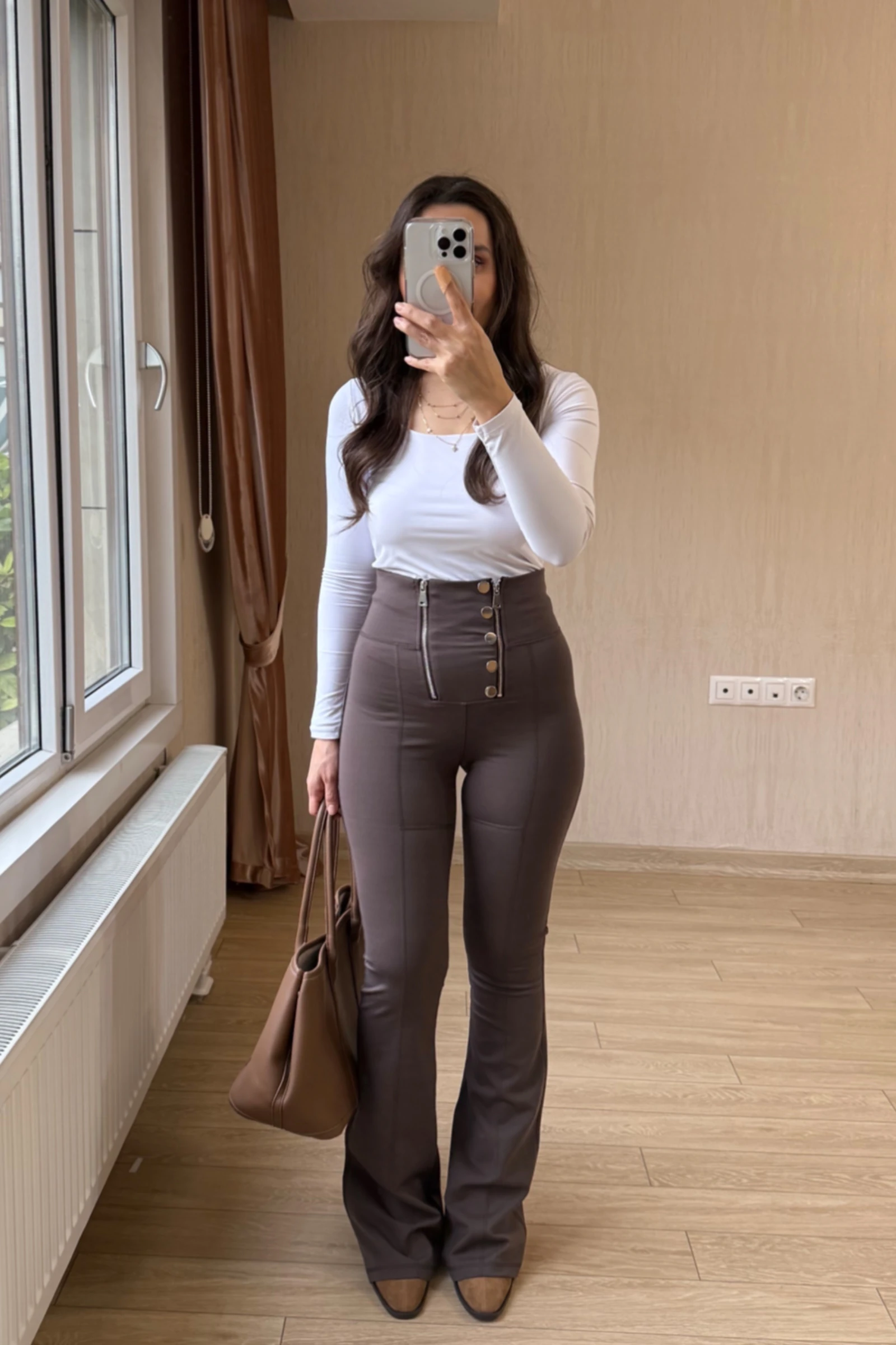 Brshk Yarım İspan Koltuqları - Kahverengi