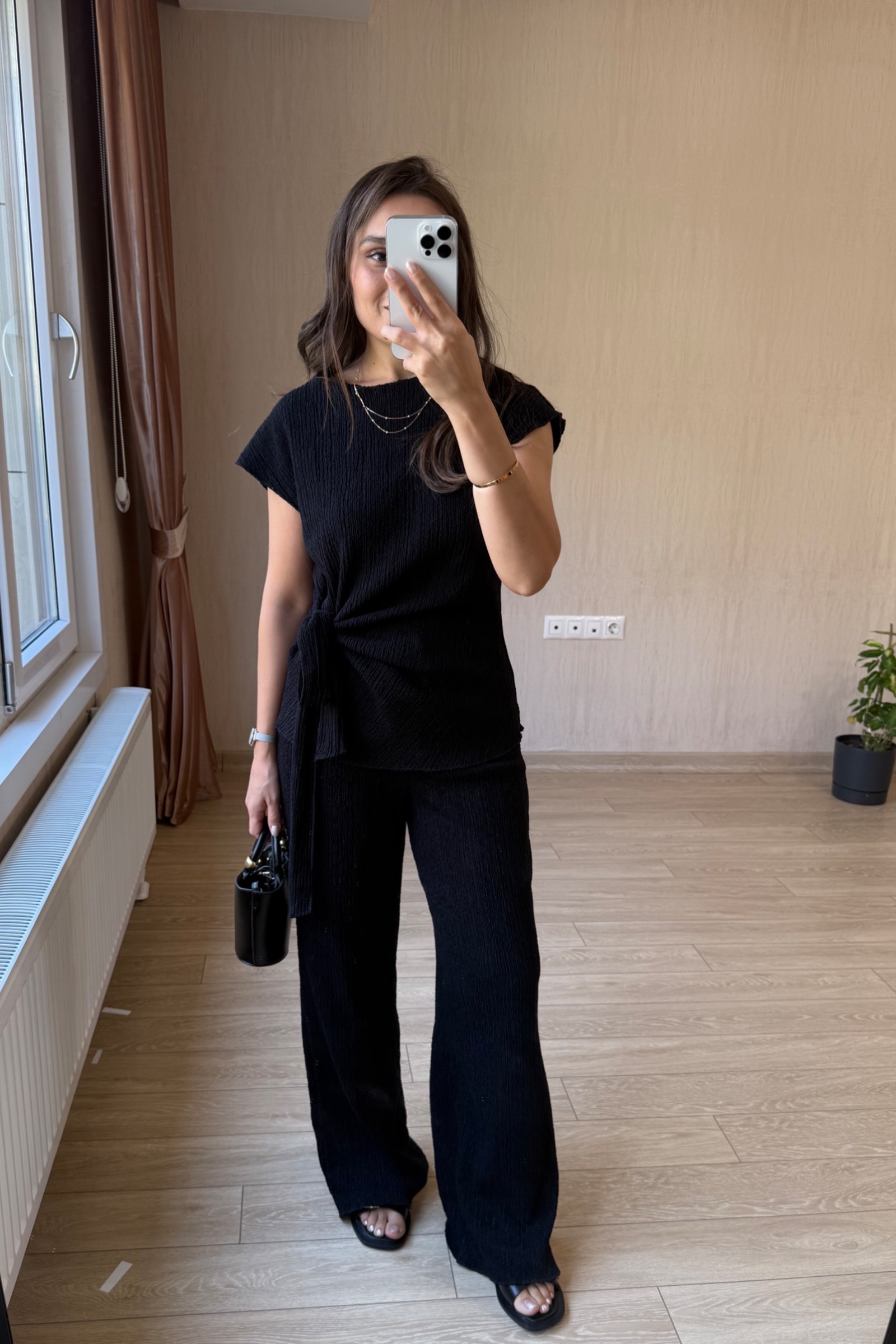 Carina Bağlama Detaylı  Bürümcük Kumaş Takım - Siyah