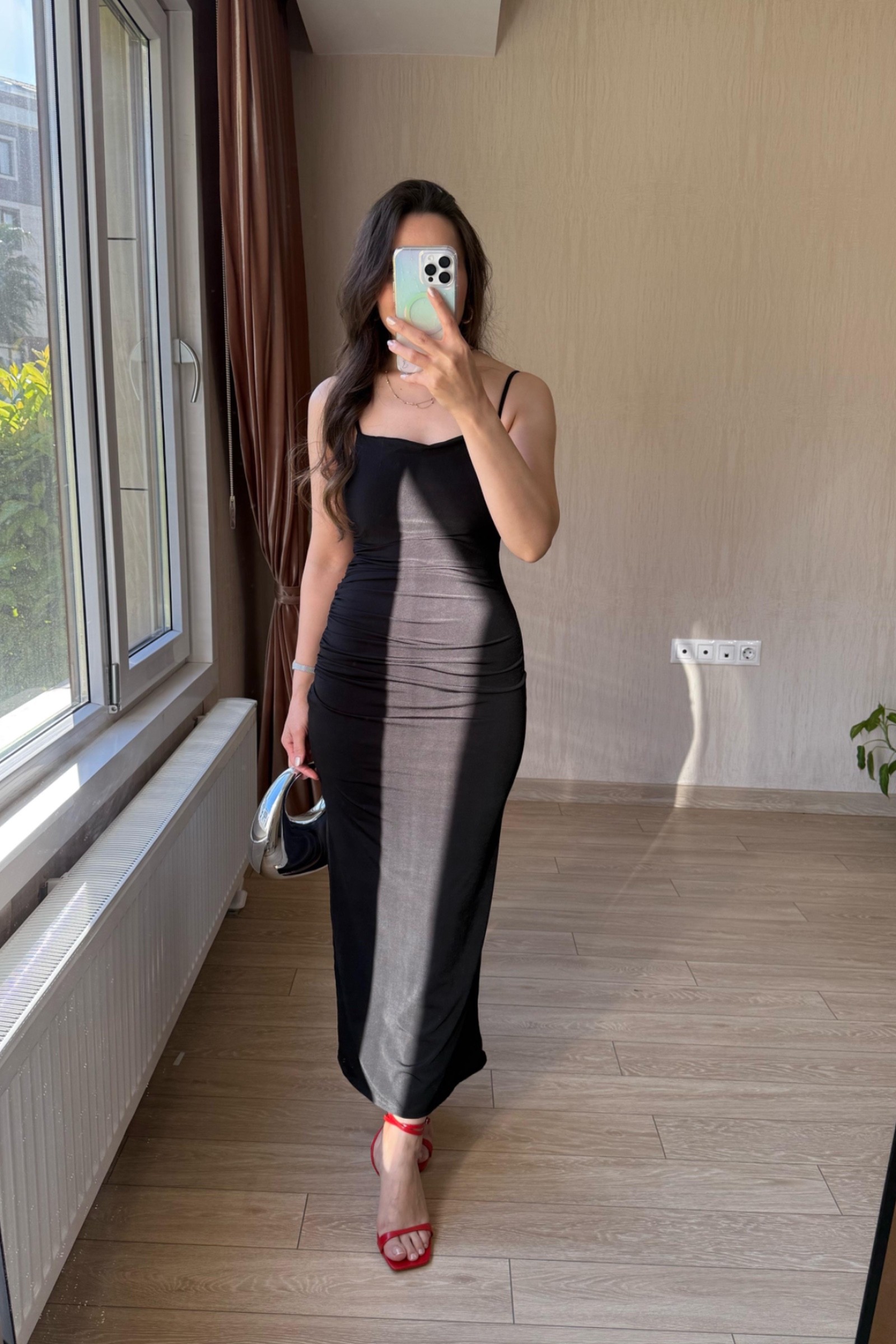 Siyah