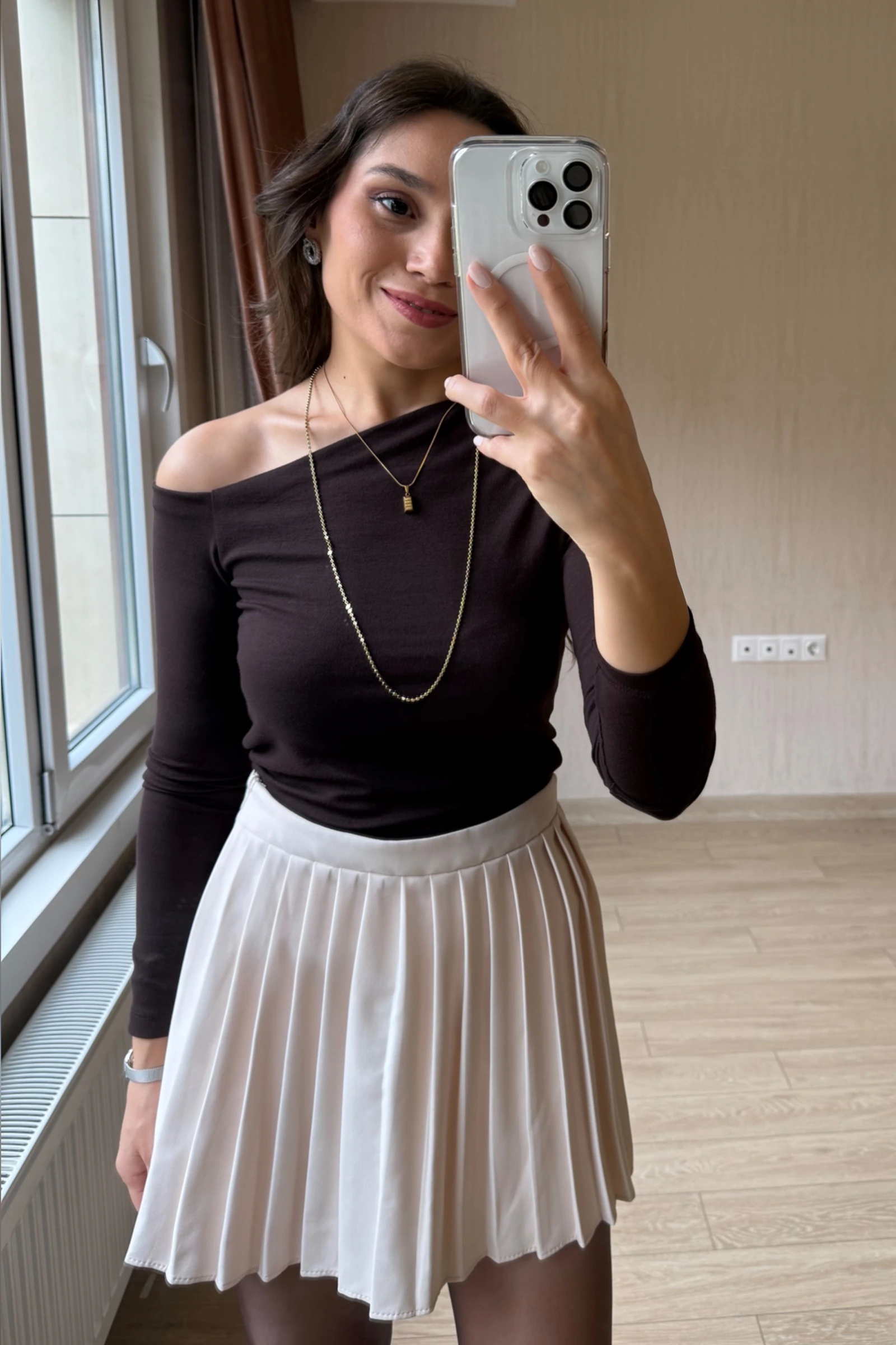 Lumida Asimetrik Kesim Tek Omuz  Bluz - Acı Kahve