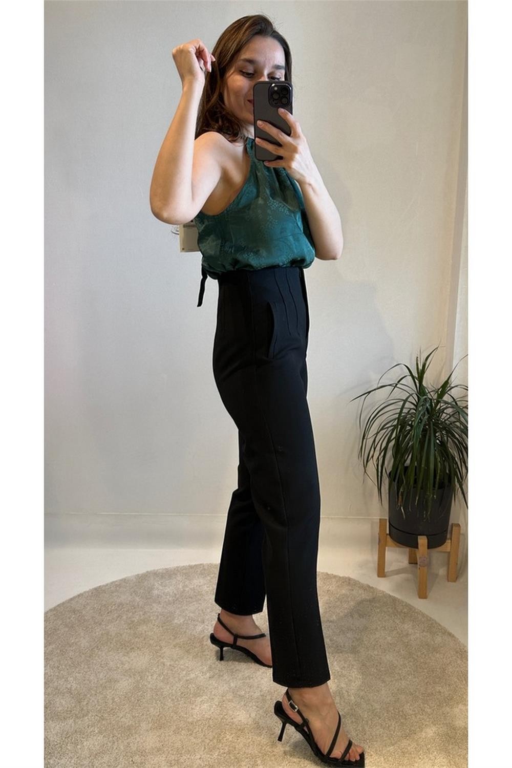 Zara Model Siyah Pensli Pantolon