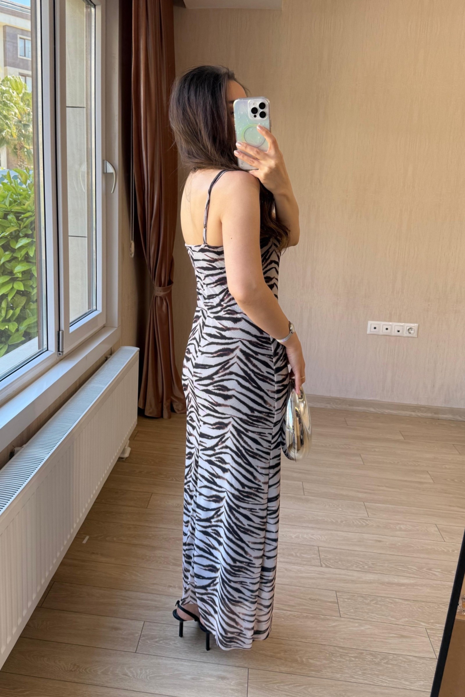  Valeria Degaje Yaka Tül Elbise - Zebra Desen