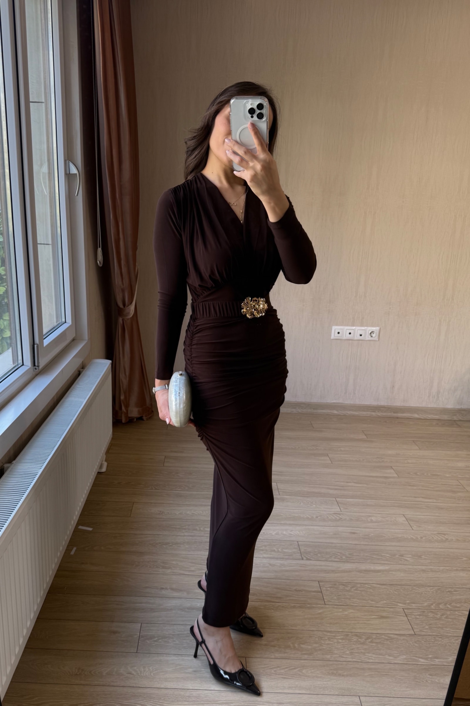 Silvia Yanları Drapeli Kemerli  Elbise - Kahverengi