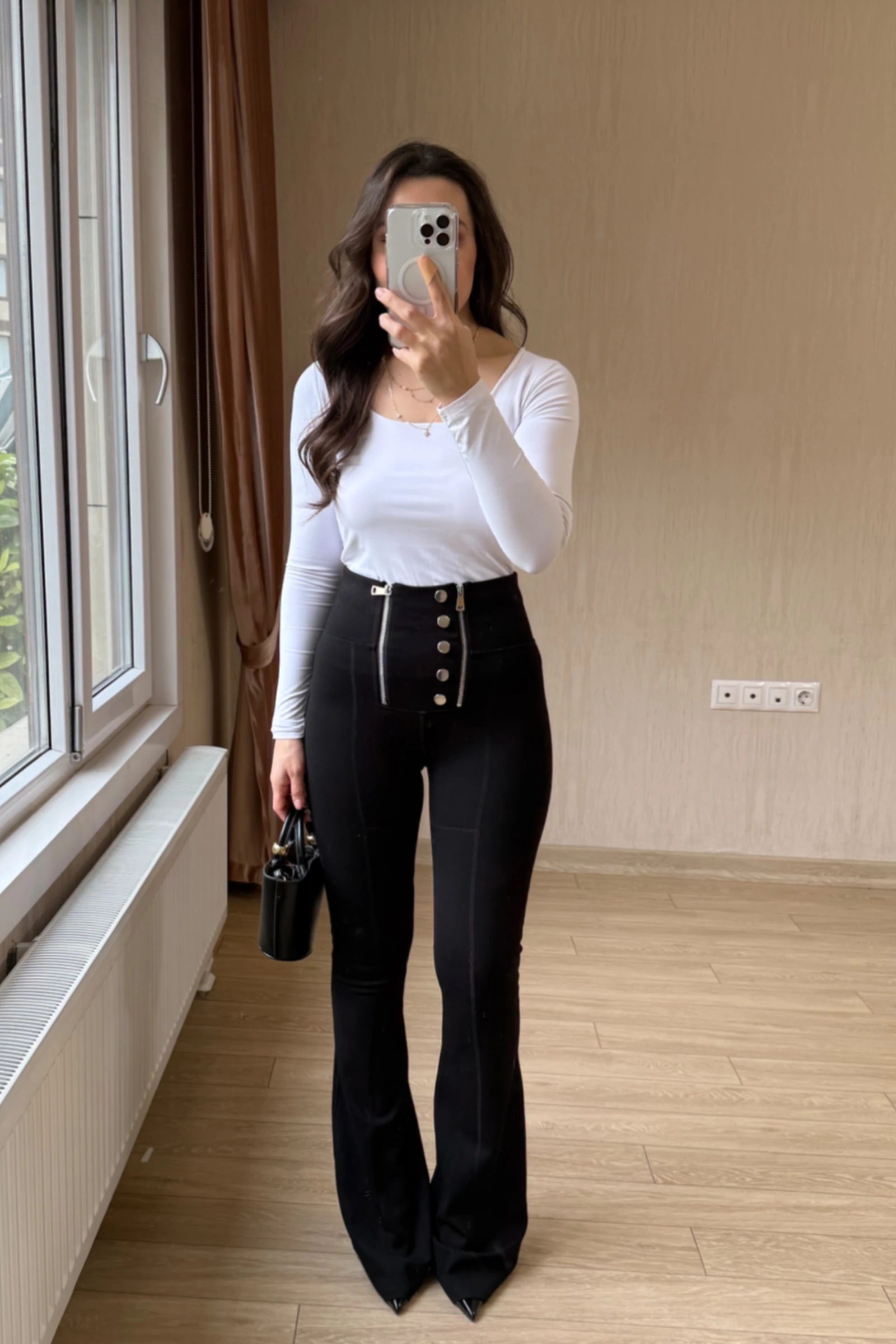 Brshk Yarım İspan Koltuqları - Siyah