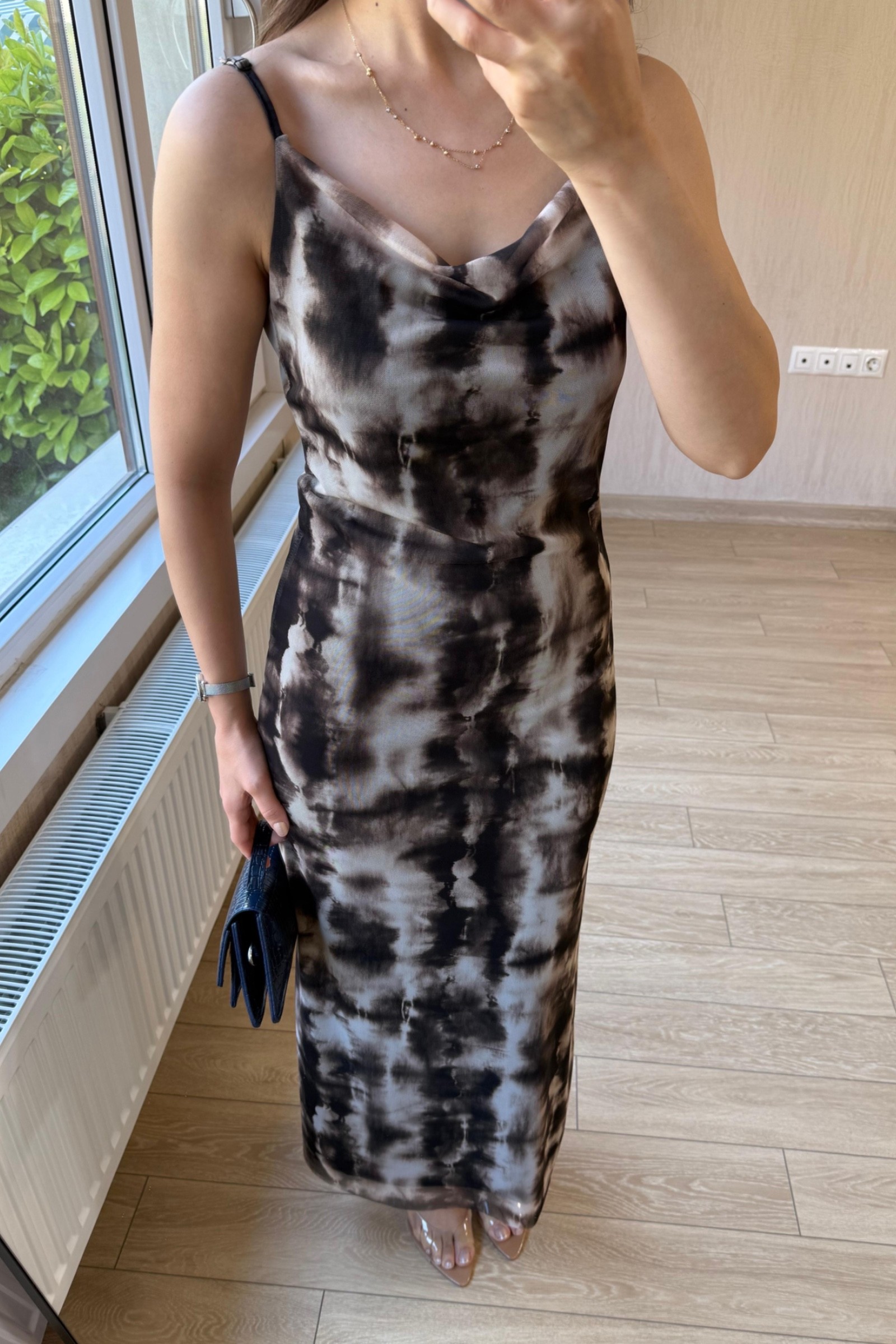  Valeria Degaje Yaka Tül Elbise