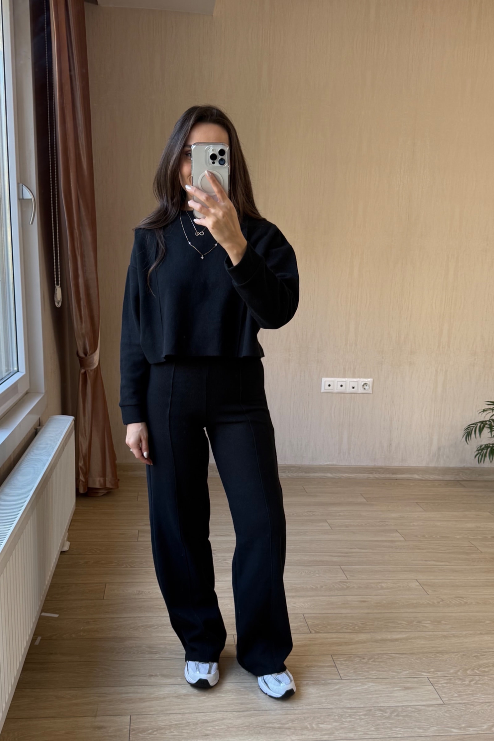 Siyah