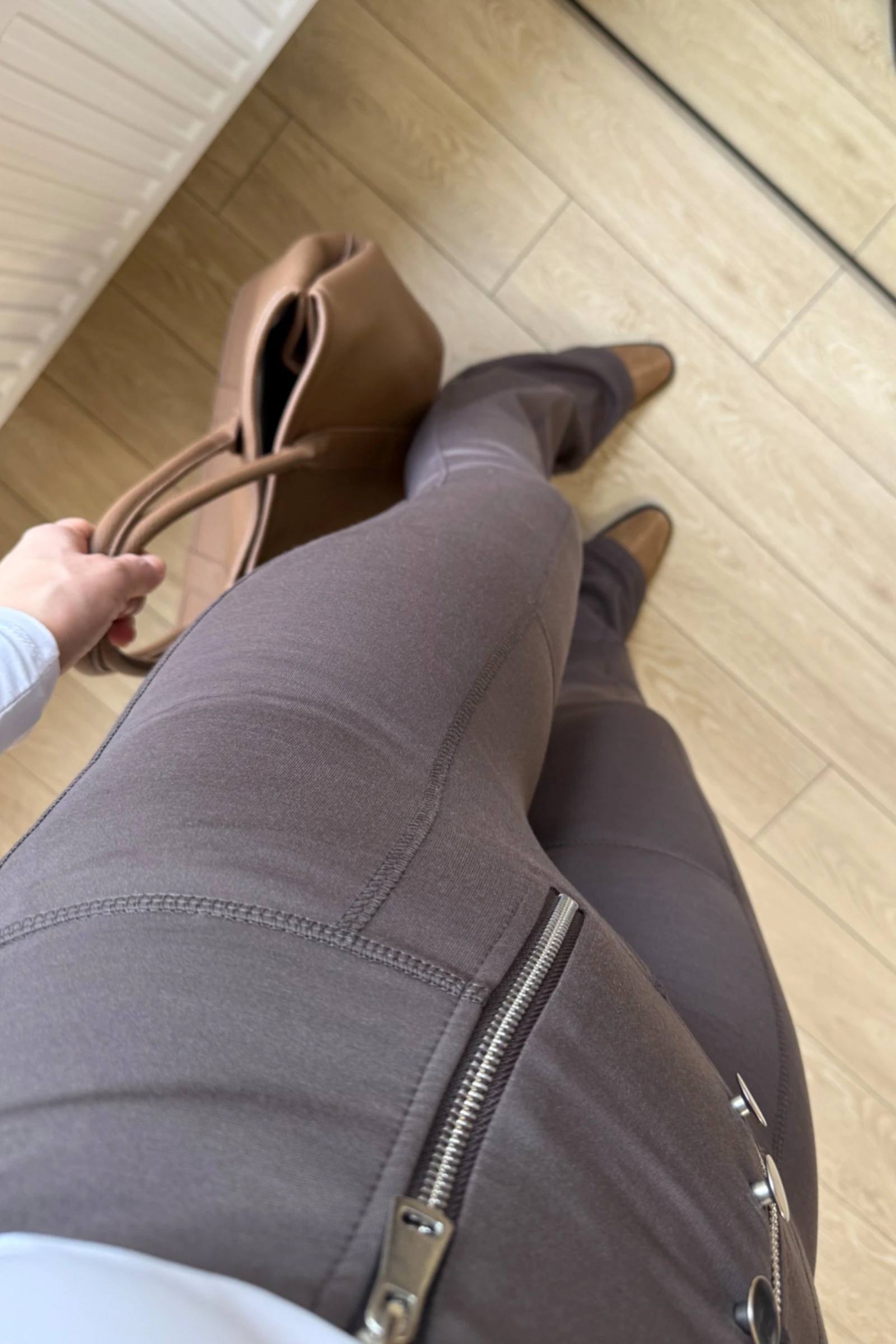 Brshk Yarım İspan Koltuqları