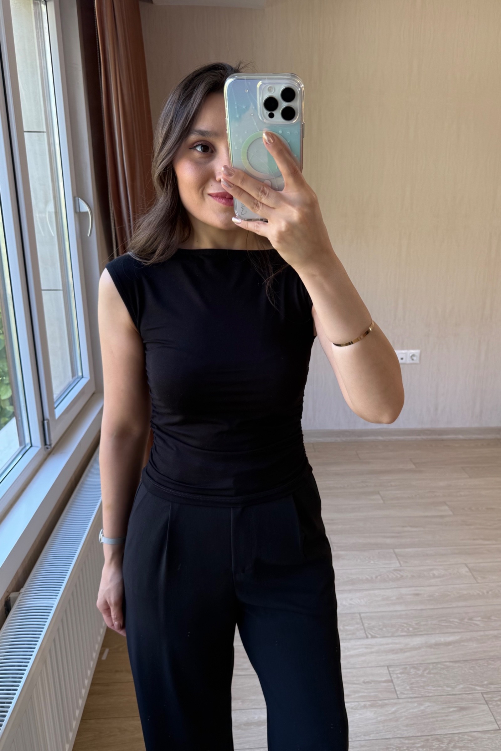 Siyah