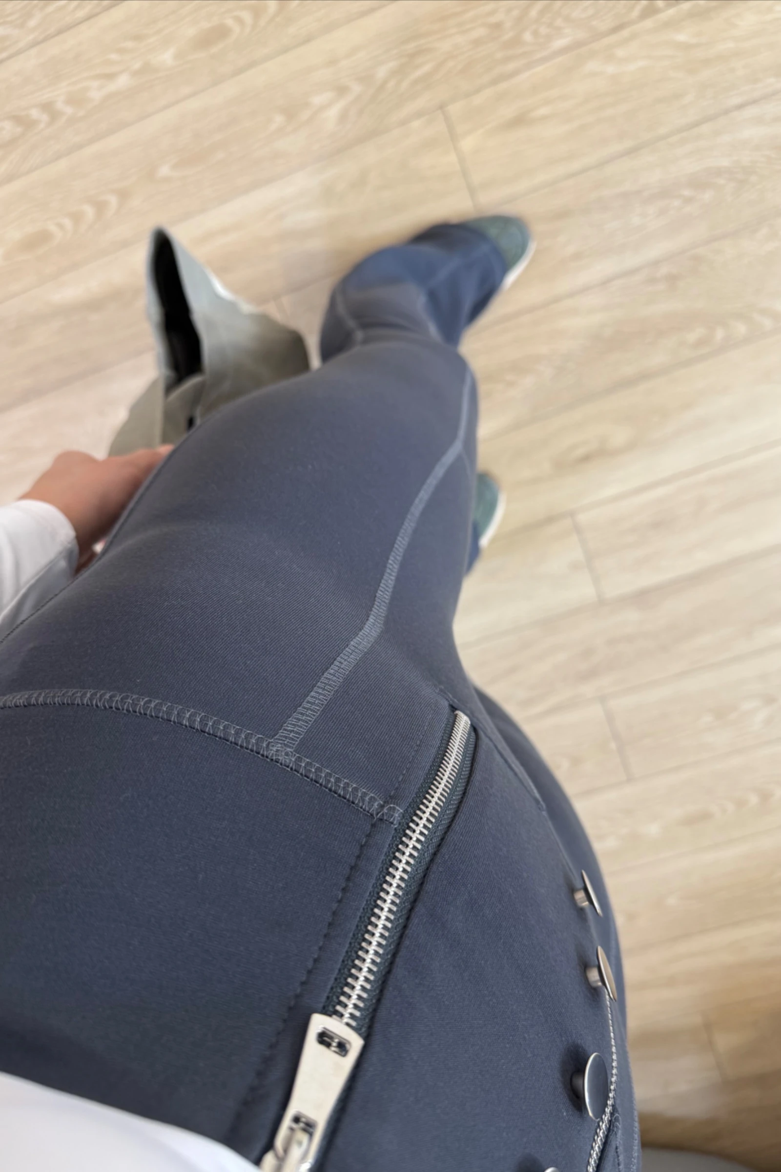 Brshk Yarım İspan Koltuqları - Füme