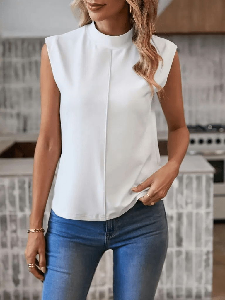 Kadın Kısa Reglan Kollu Yarı Balıkçı Yaka Ithal Krep Bluz