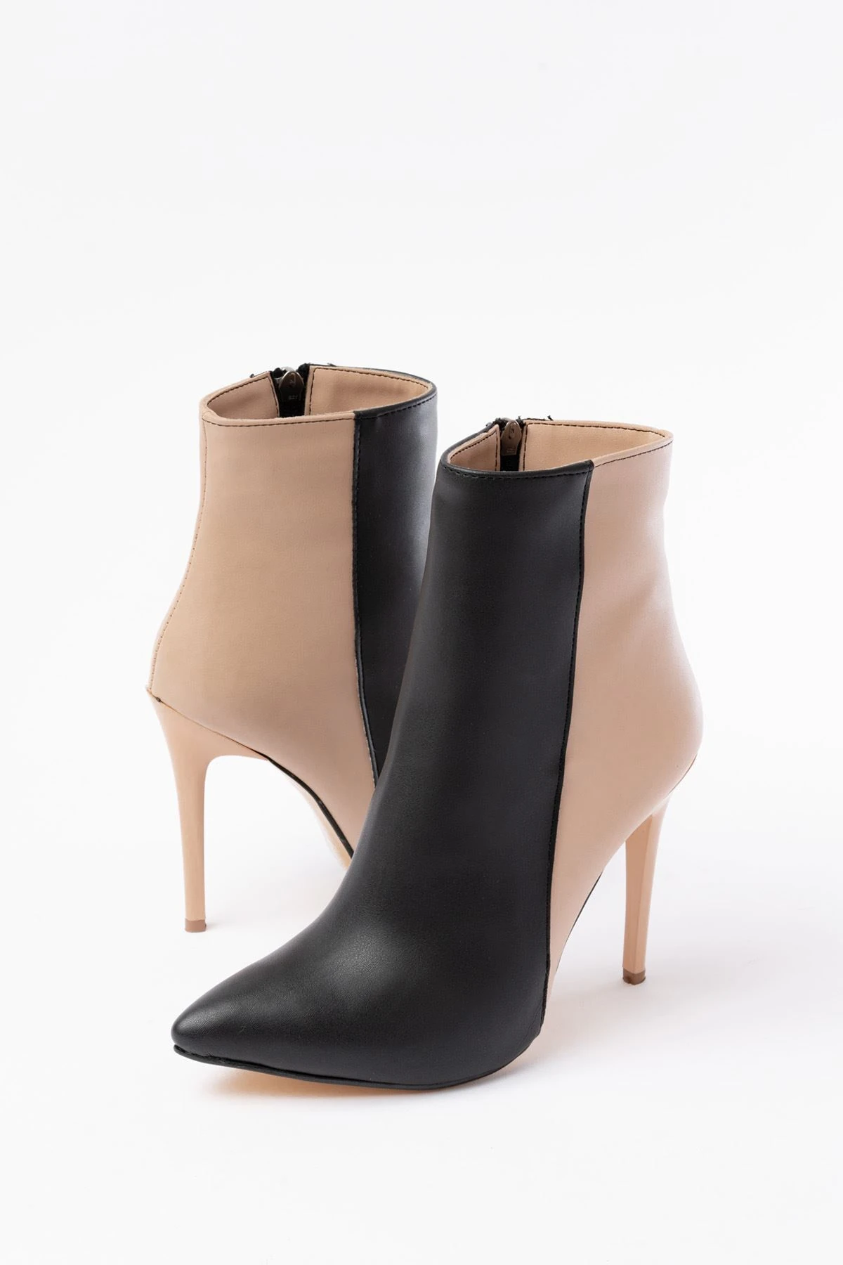LS-216 Siyah Yüksek İnce Topuklu Fermuarlı Kadın Bot