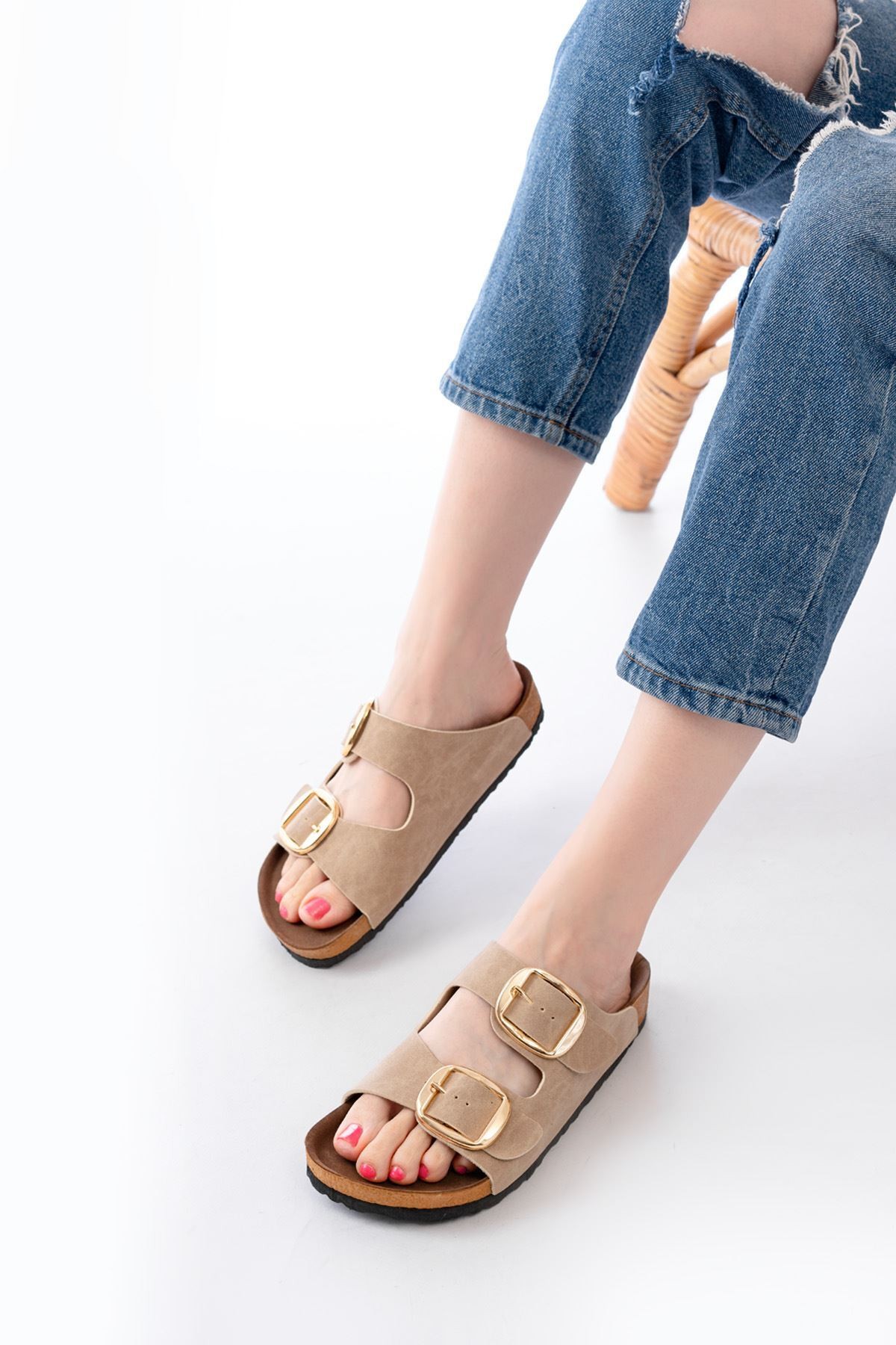 P-101 Bej Günlük Birkenstock Kadın Terlik  