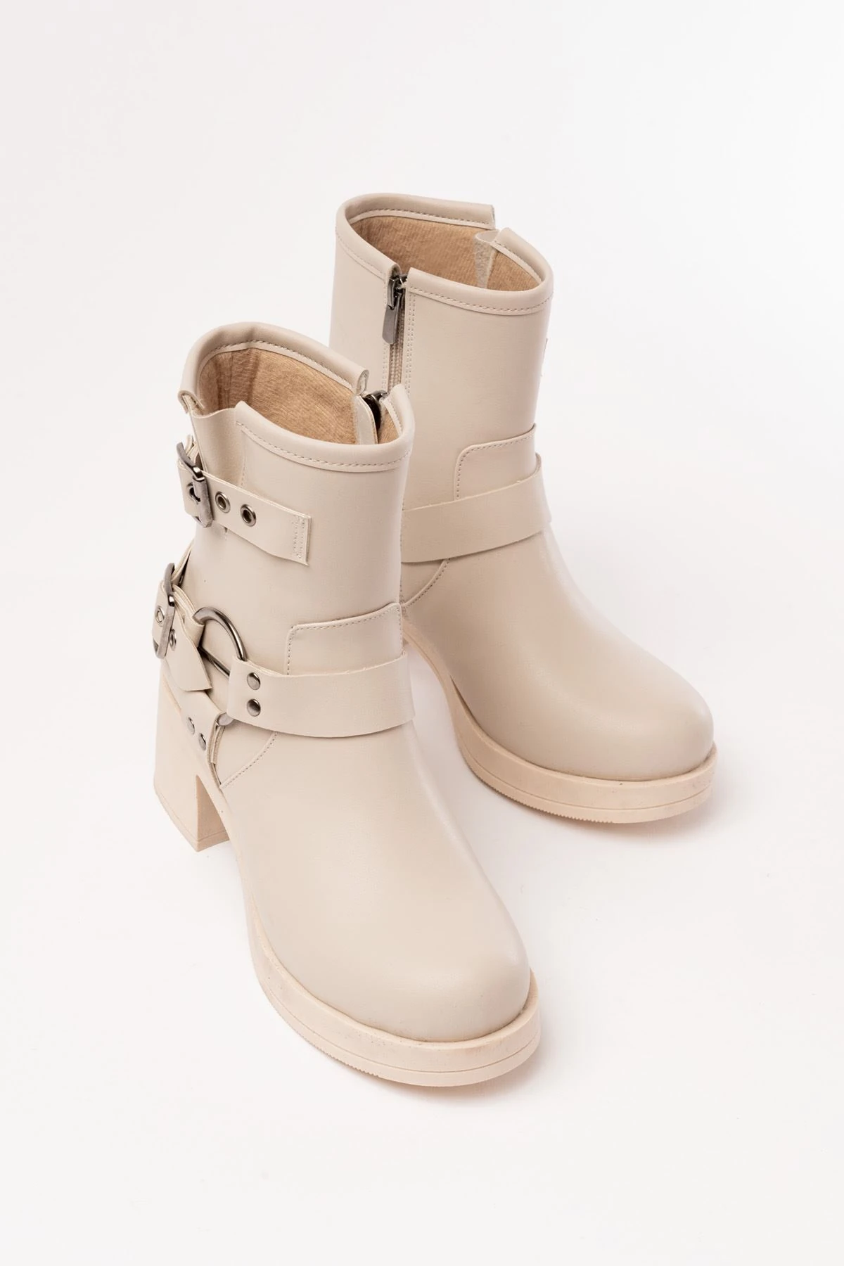 5109-3028 Bej Toka Aksesuarlı Fermuarlı Topuklu Günlük Kadın Bot