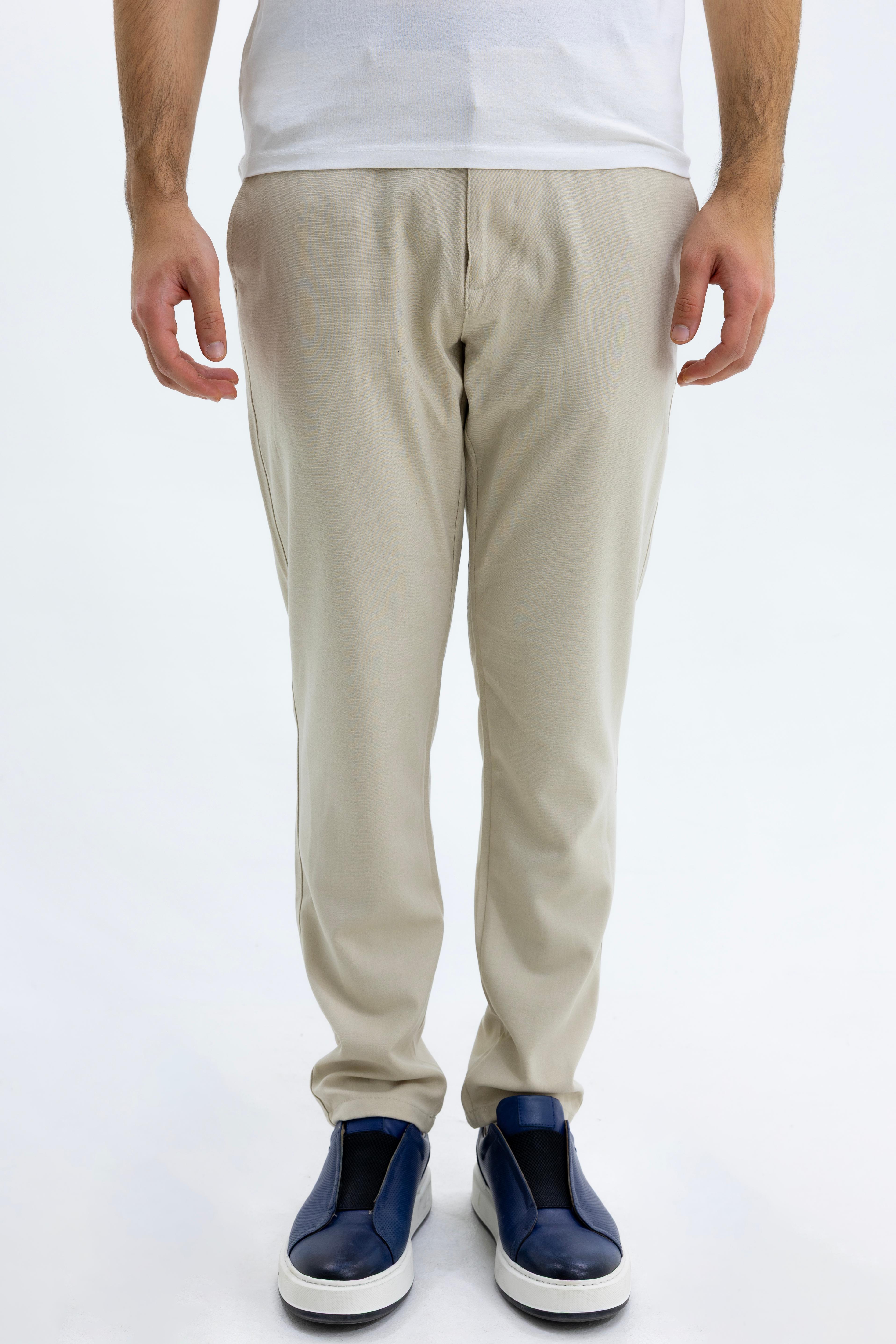 Kesik Etiket Jogger Bez Ayağı Pantolon KREM
