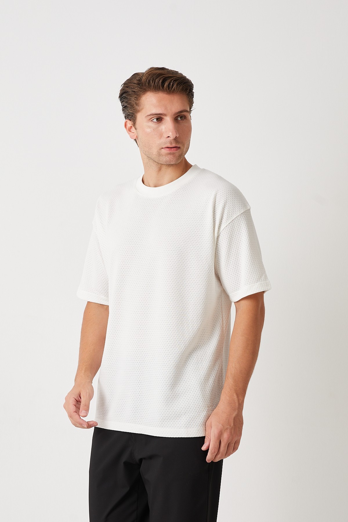 KESİK ETİKET T-SHIRT DG BEYAZ