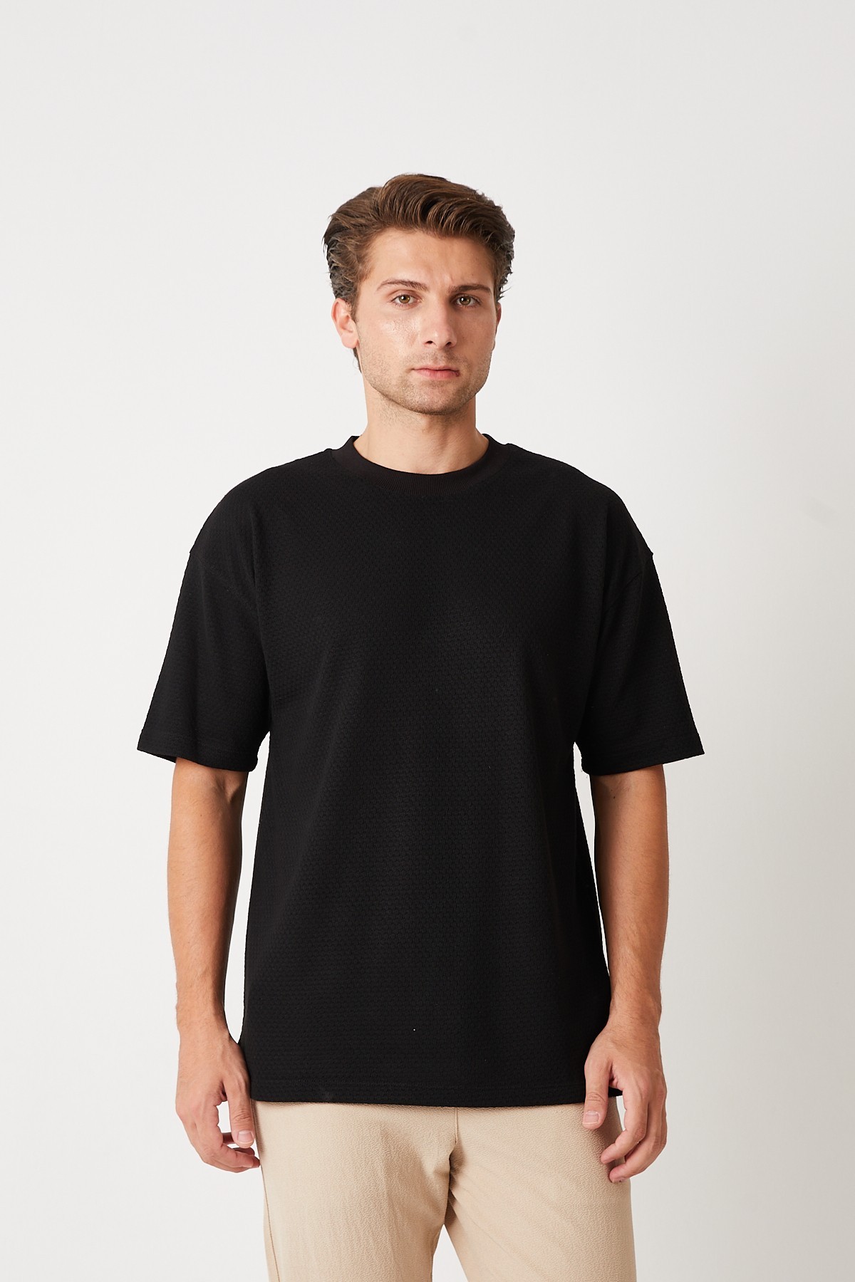 KESİK ETİKET T-SHIRT DG SİYAH