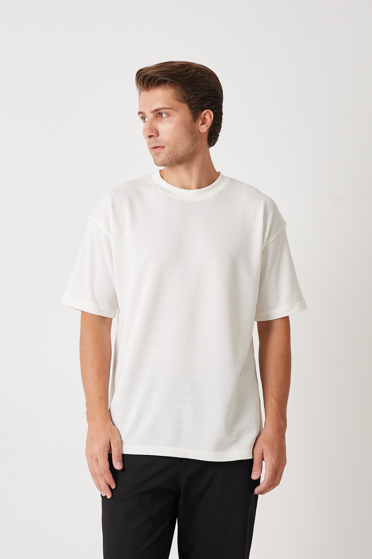 KESİK ETİKET T-SHIRT DG BEYAZ