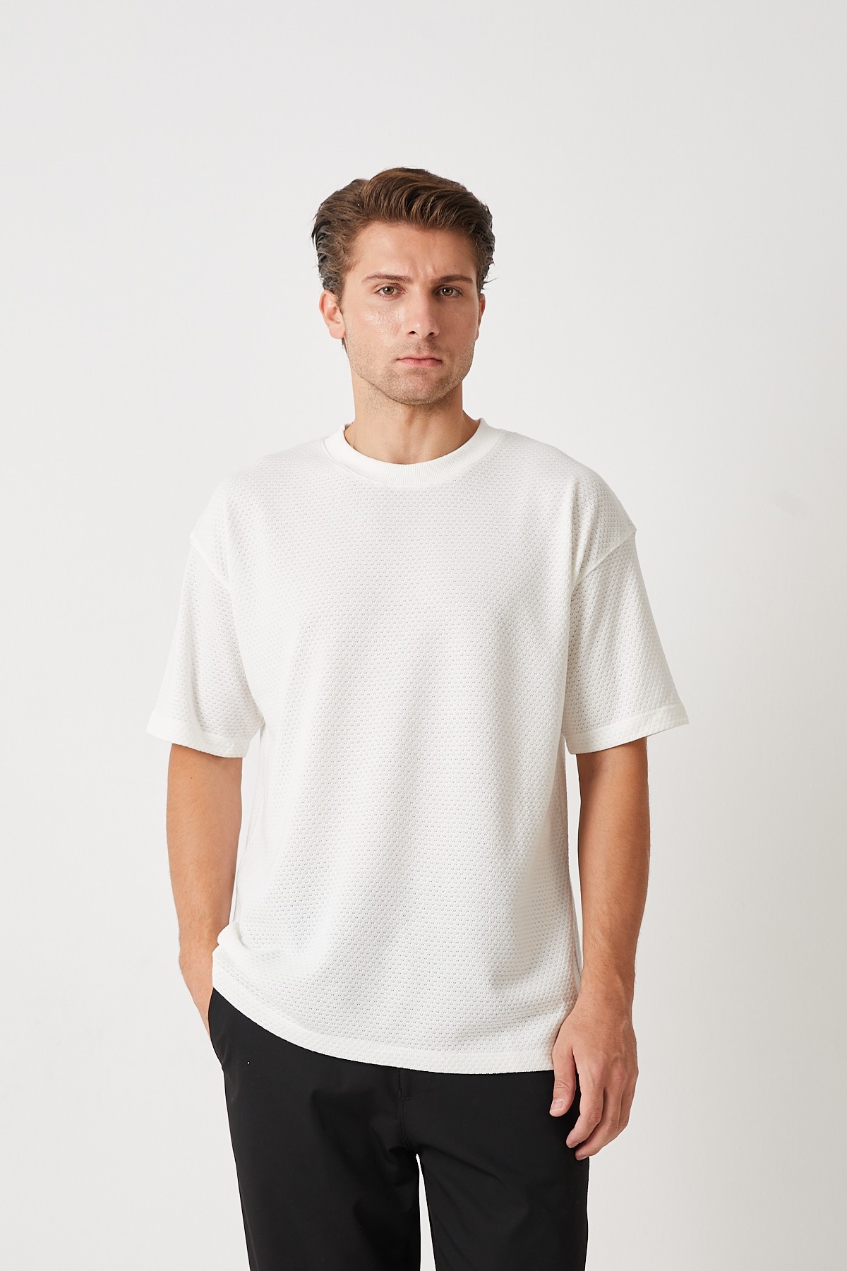 KESİK ETİKET T-SHIRT DG BEYAZ