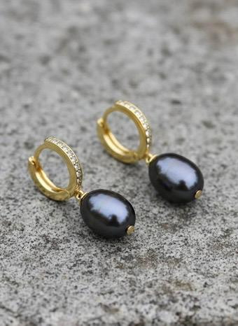 Black Pearl , Siyah İnci Küpe