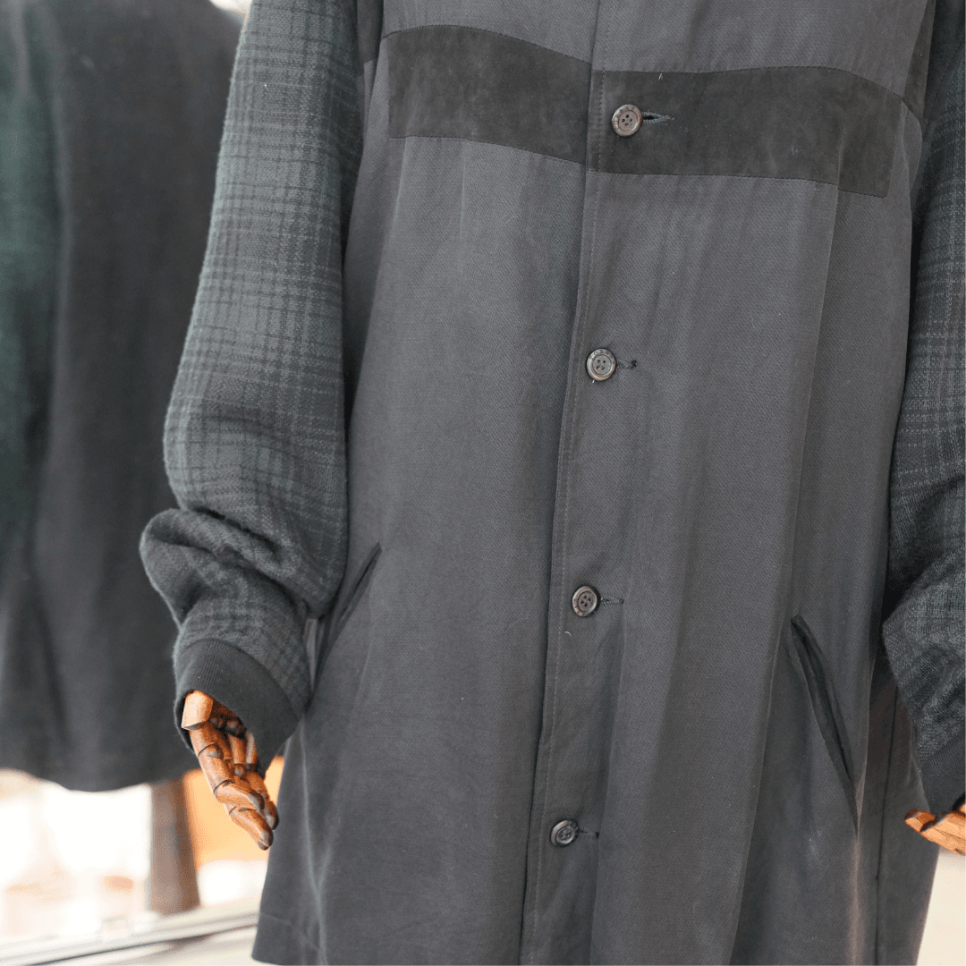 Kadın Siyah Oversize Kolları Yünlü Ceket