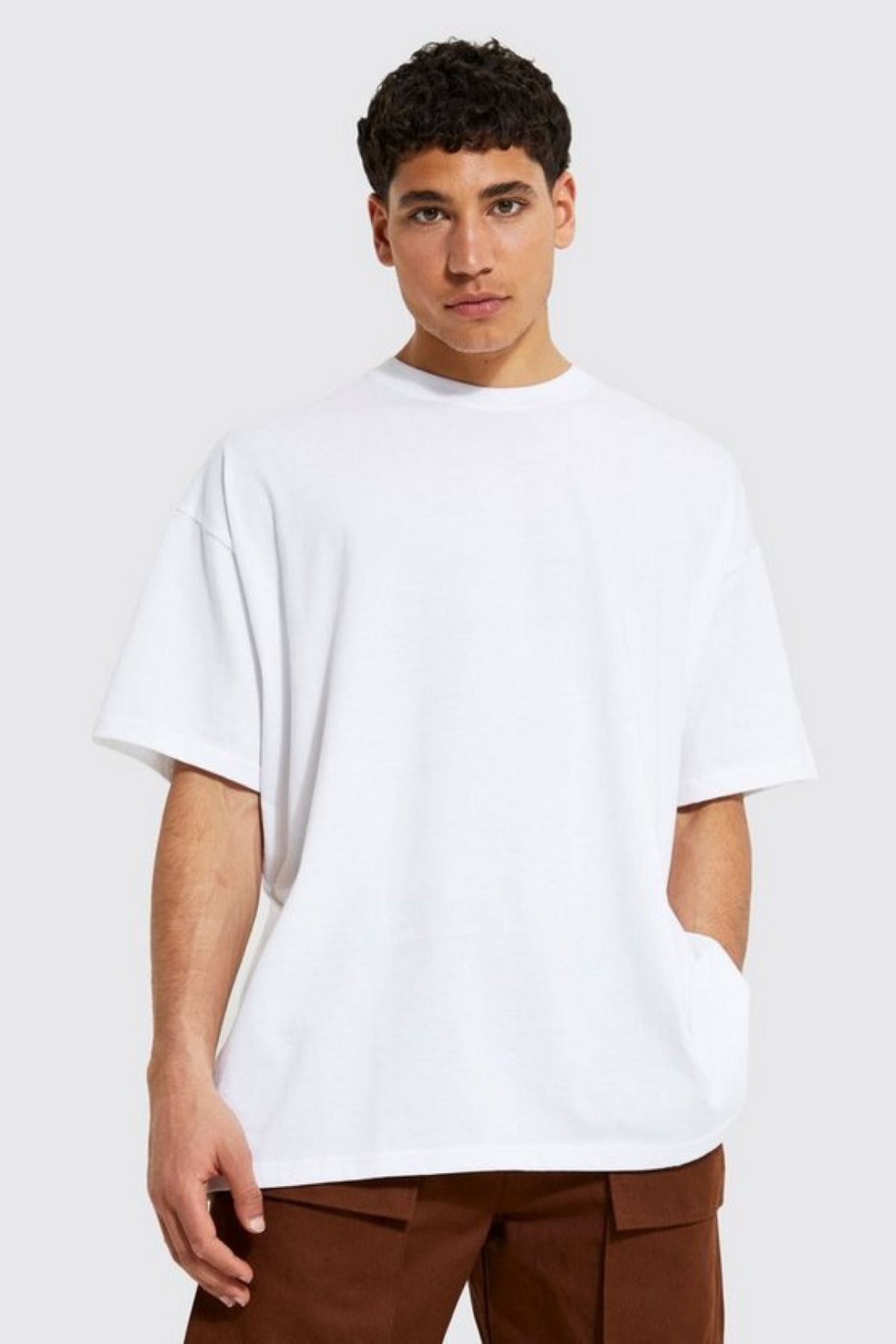 Basic T-Shirt Yeni Tasarım Türkiye Milli Logo - beyaz