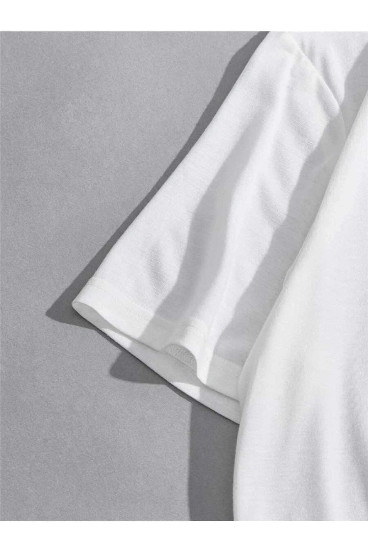 Kadın Beyaz The 1997 Baskılı Oversize T-shirt