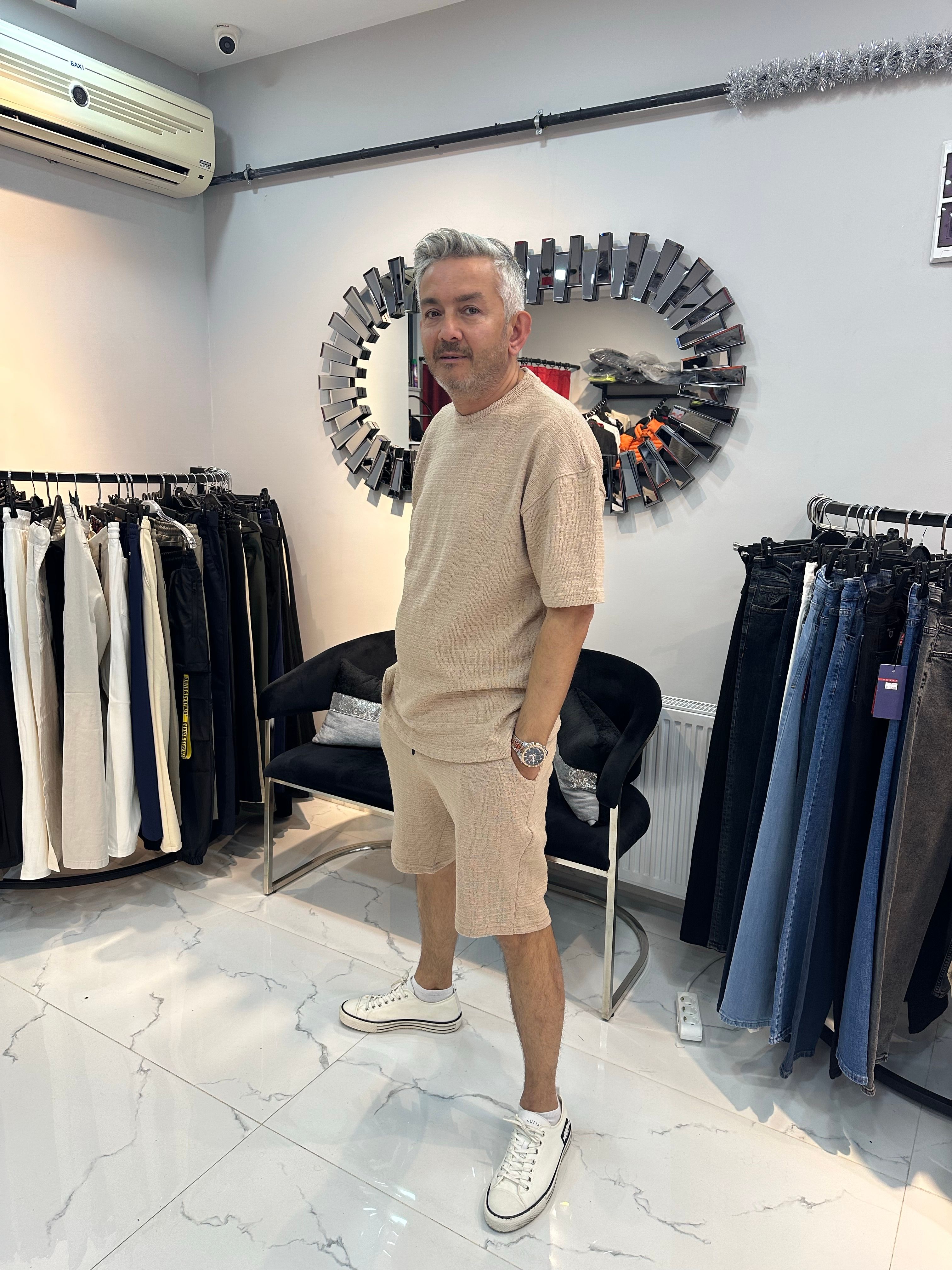 Krem Örgülü Kumaş Tshirt-Şort Takım