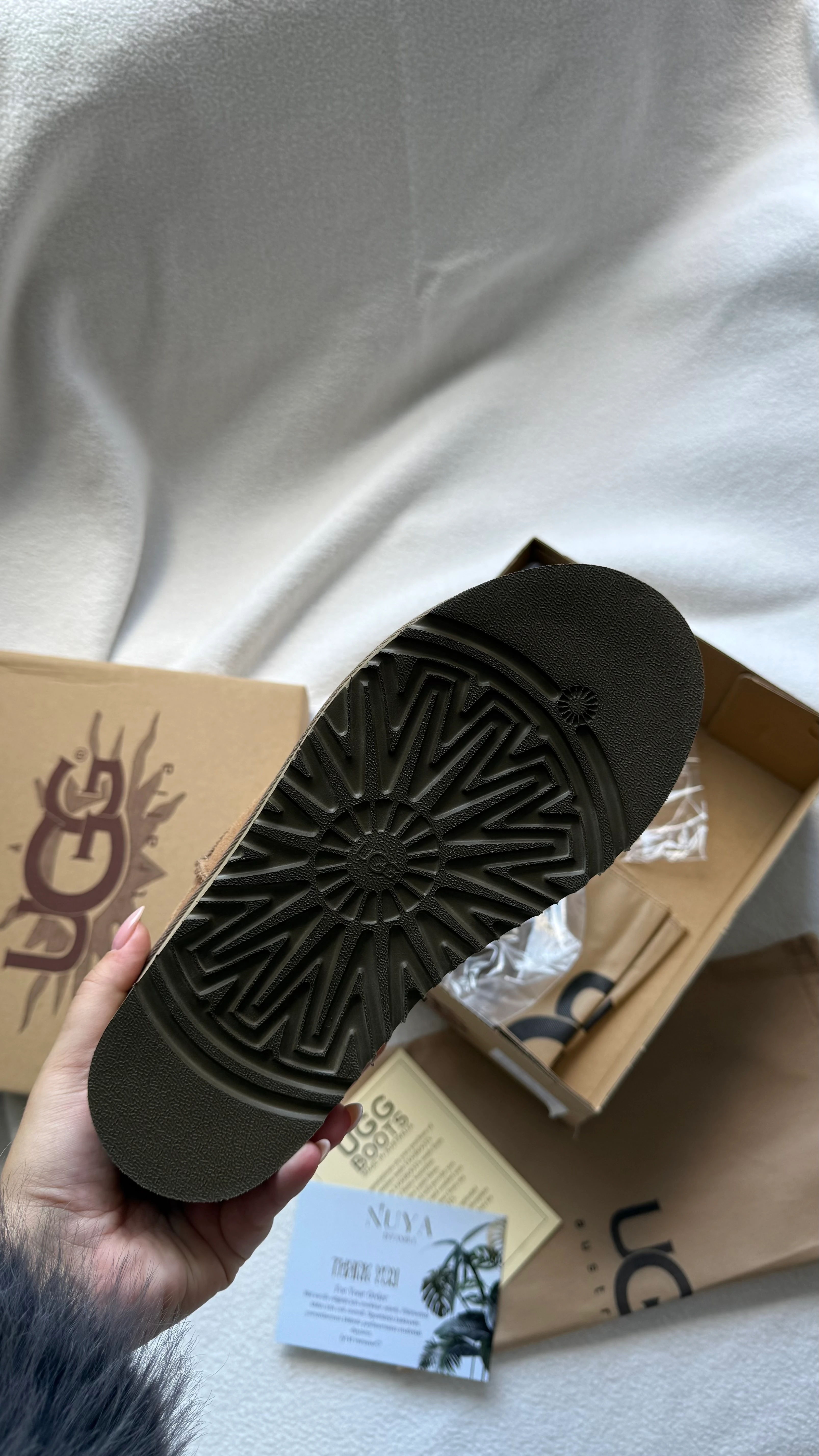 UGG MİNİ PLATFORM KESTANE (GERÇEK KÜRK-GERÇEK DERİ)- DAR KALIP