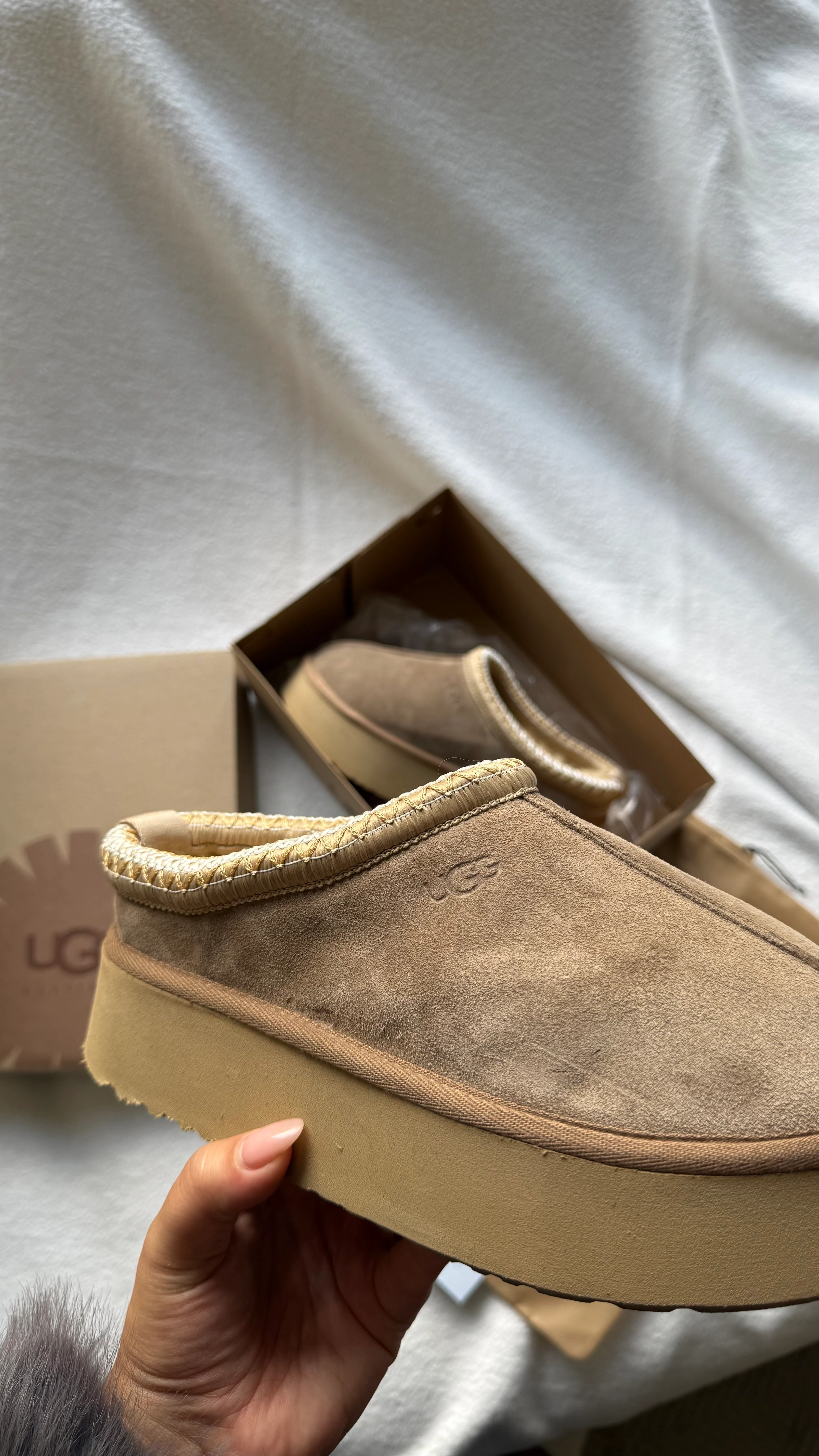 UGG TAZZ VİZON (GERÇEK KÜRK/GERÇEK DERİ) - DAR KALIP