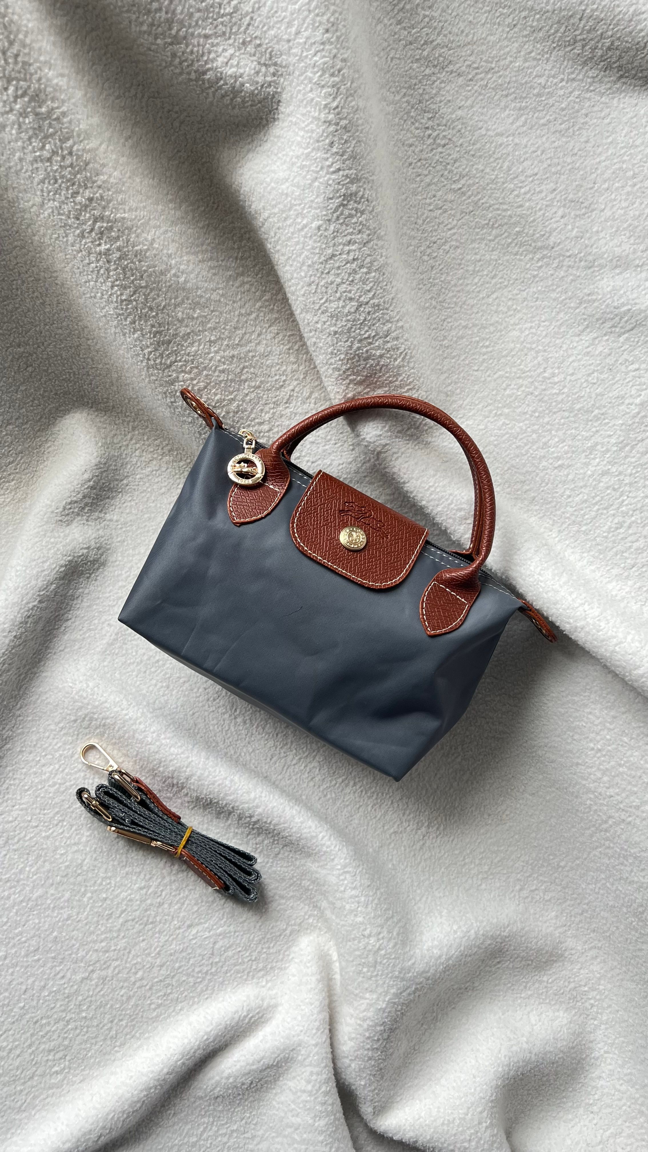 Longchamp La Pliage Gri- XSmall Size