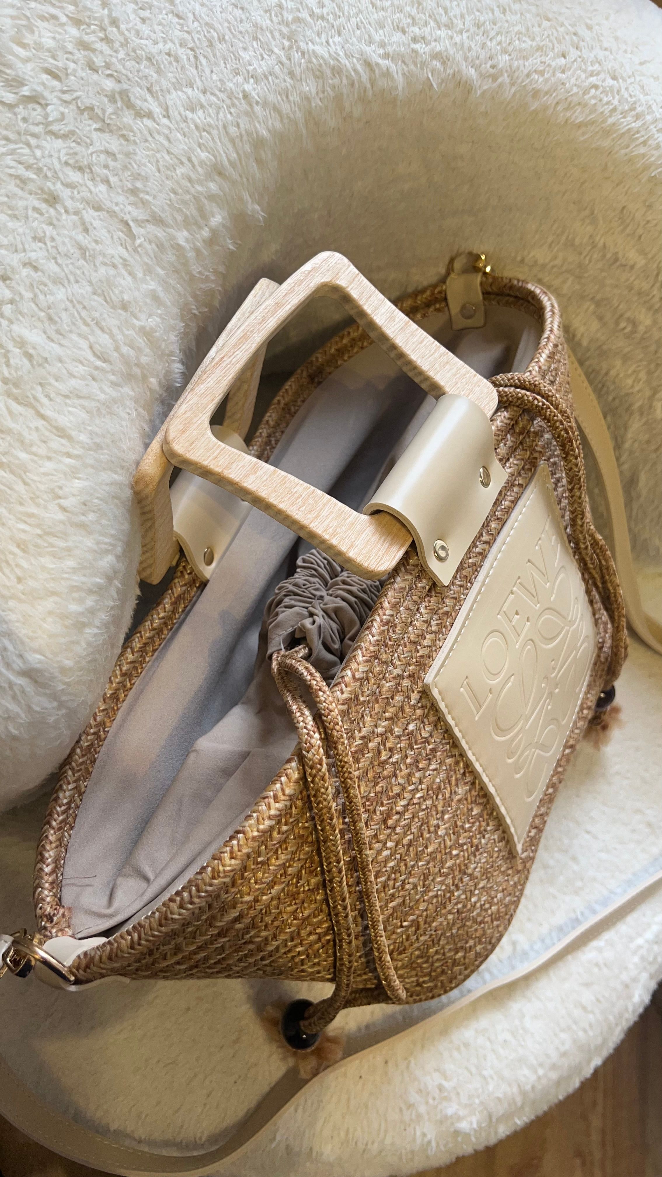 LOEWE JÜT&KREM 