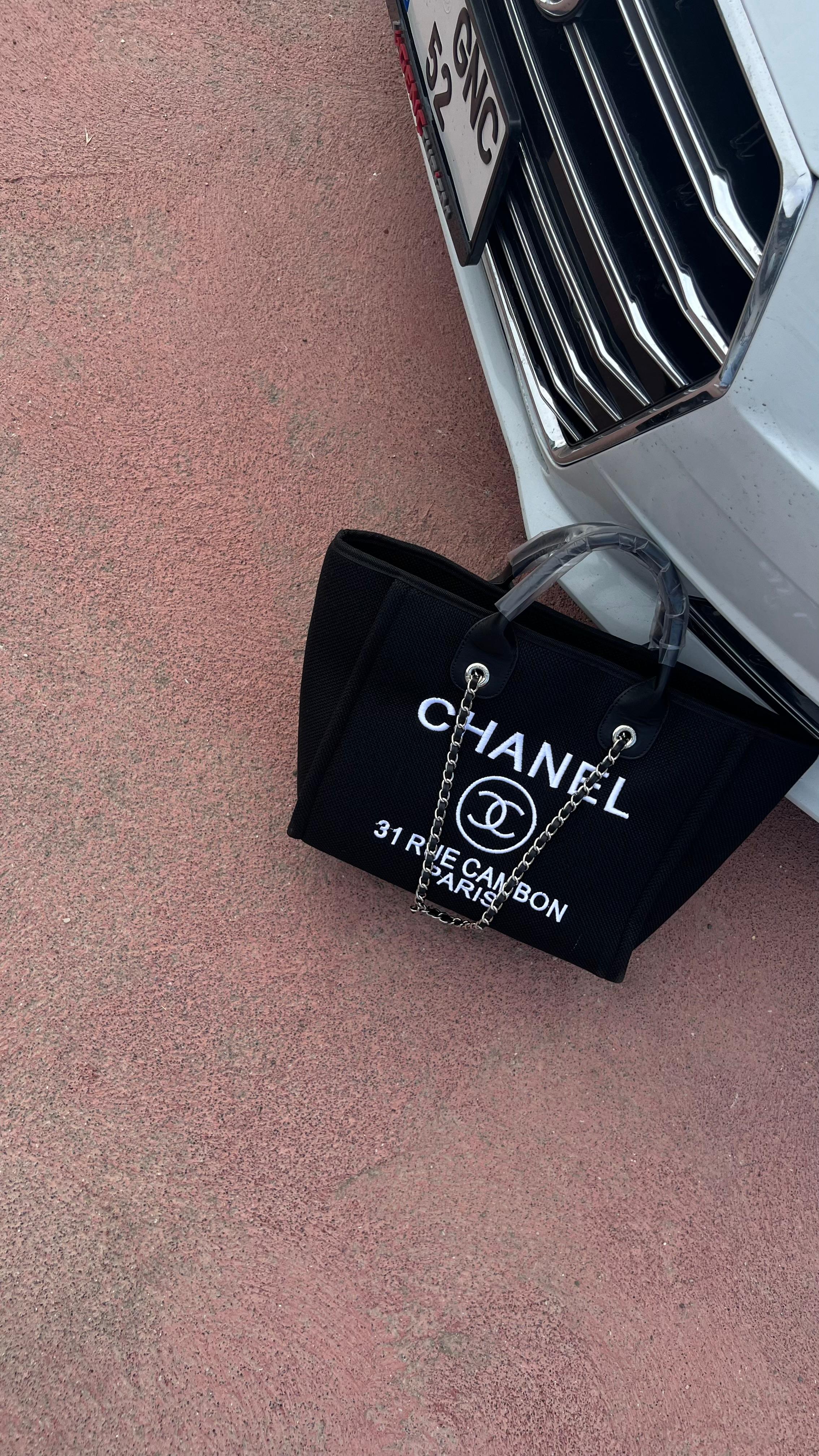 Chanel 31 Rue Cambon Paris Black