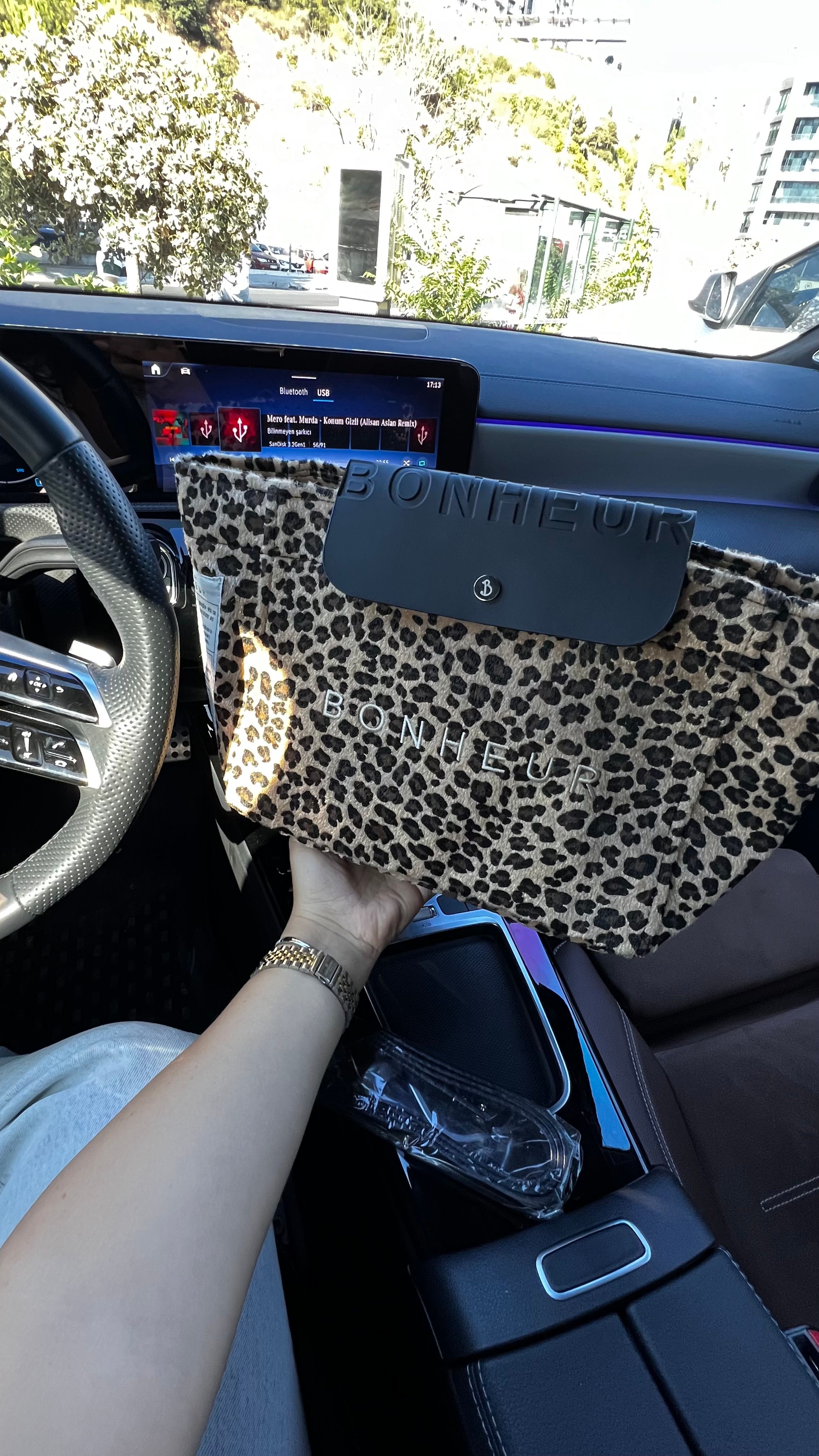 Bonheur Clutch+Bag N°6 LEOPARD