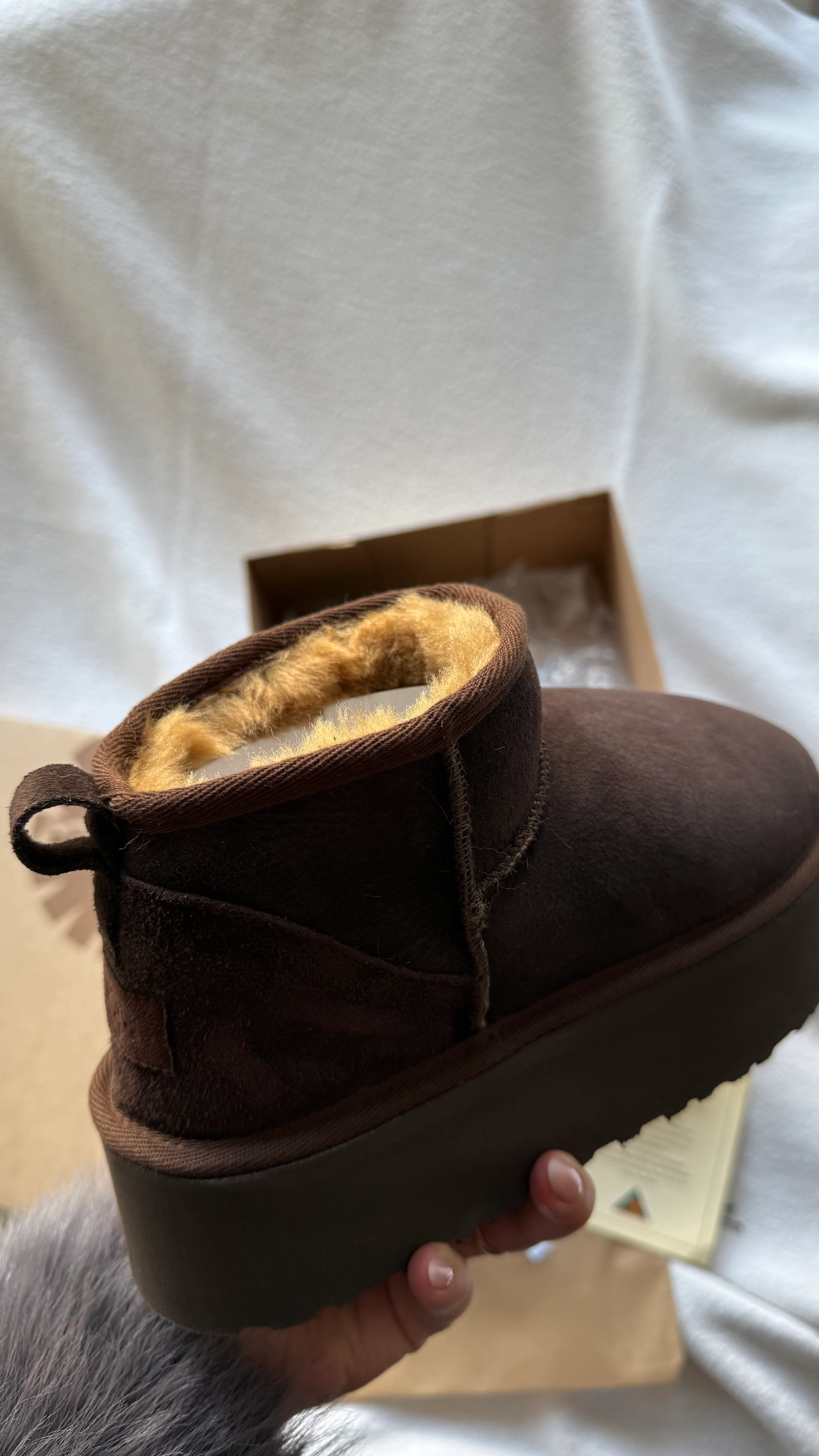 UGG MİNİ PLATFORM ACI KAHVE (GERÇEK KÜRK-GERÇEK DERİ)- DAR KALIP