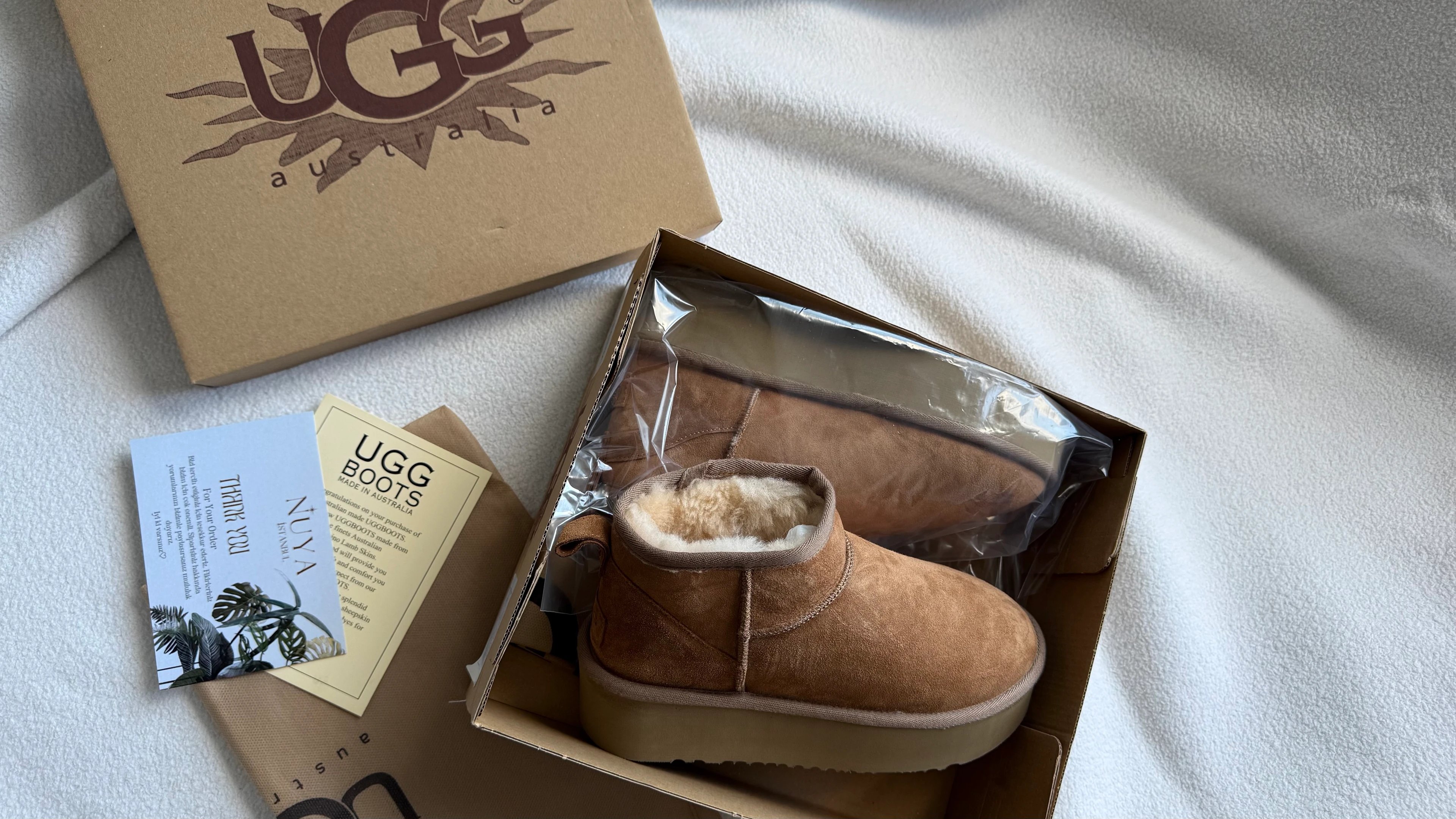 UGG MİNİ PLATFORM KESTANE (GERÇEK KÜRK-GERÇEK DERİ)- DAR KALIP