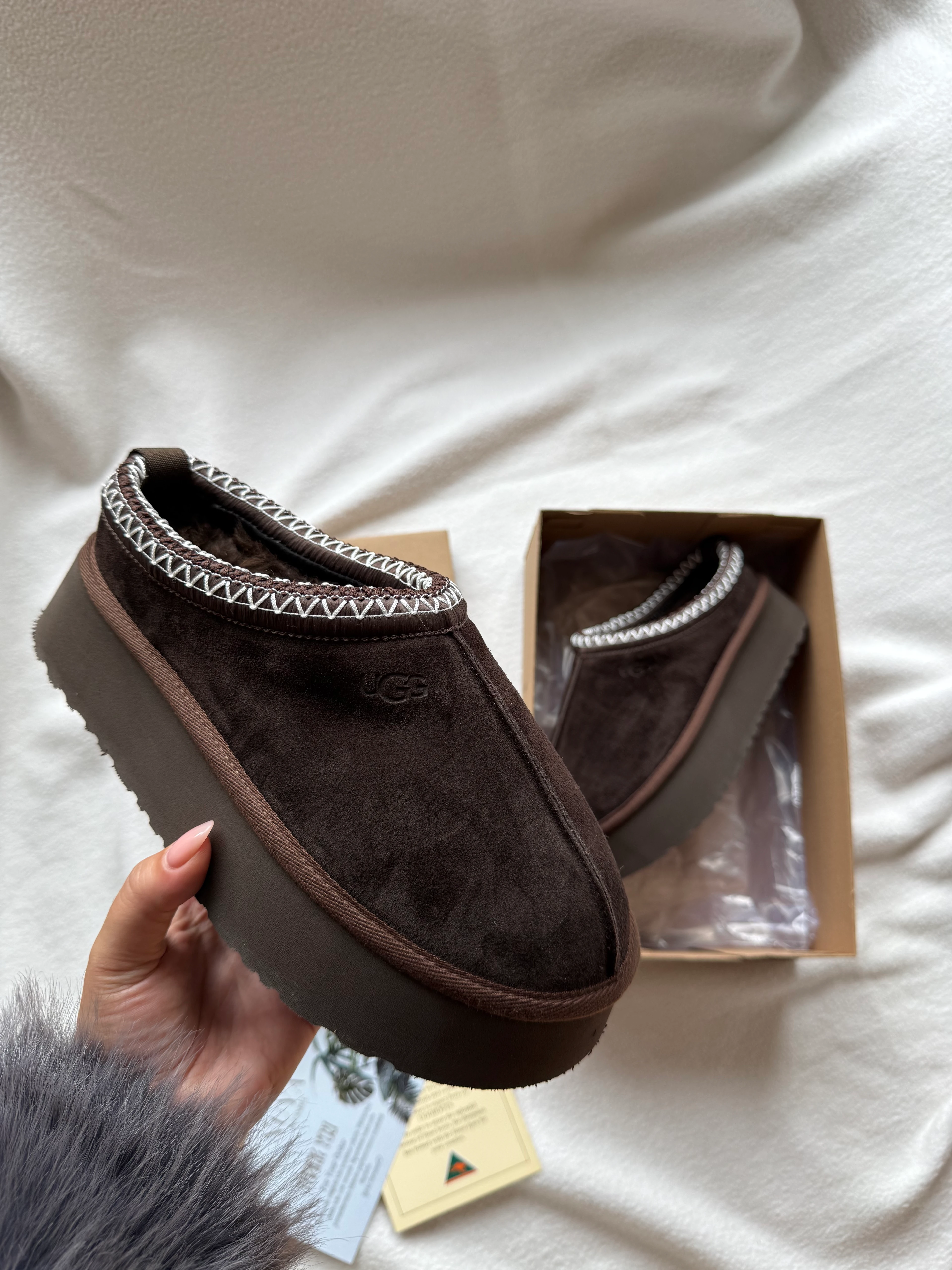 UGG TAZZ BROWN (GERÇEK KÜRK/GERÇEK DERİ) - DAR KALIP