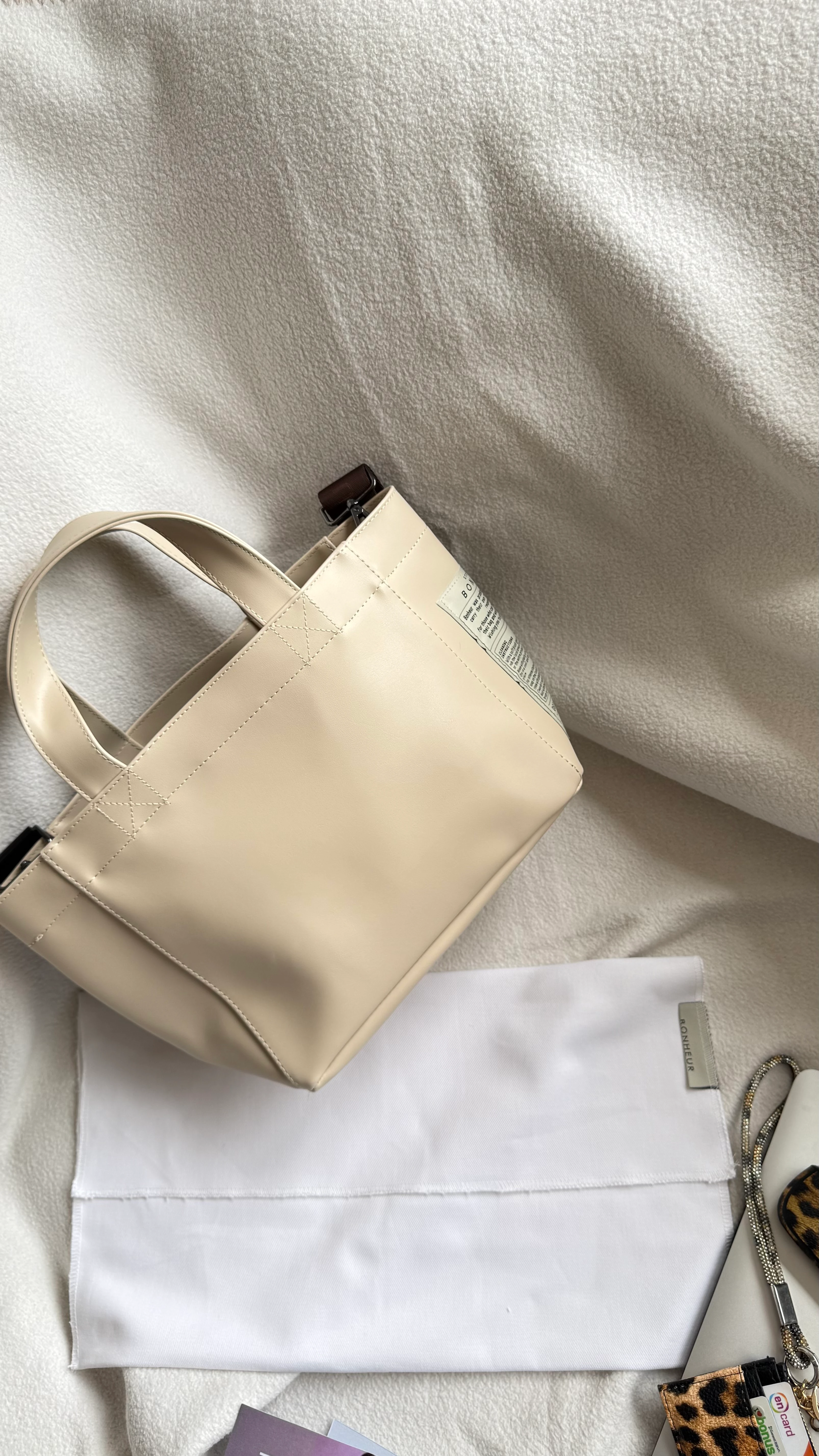 Bonheur VEGAN LEATHER CREAM PHANTOM