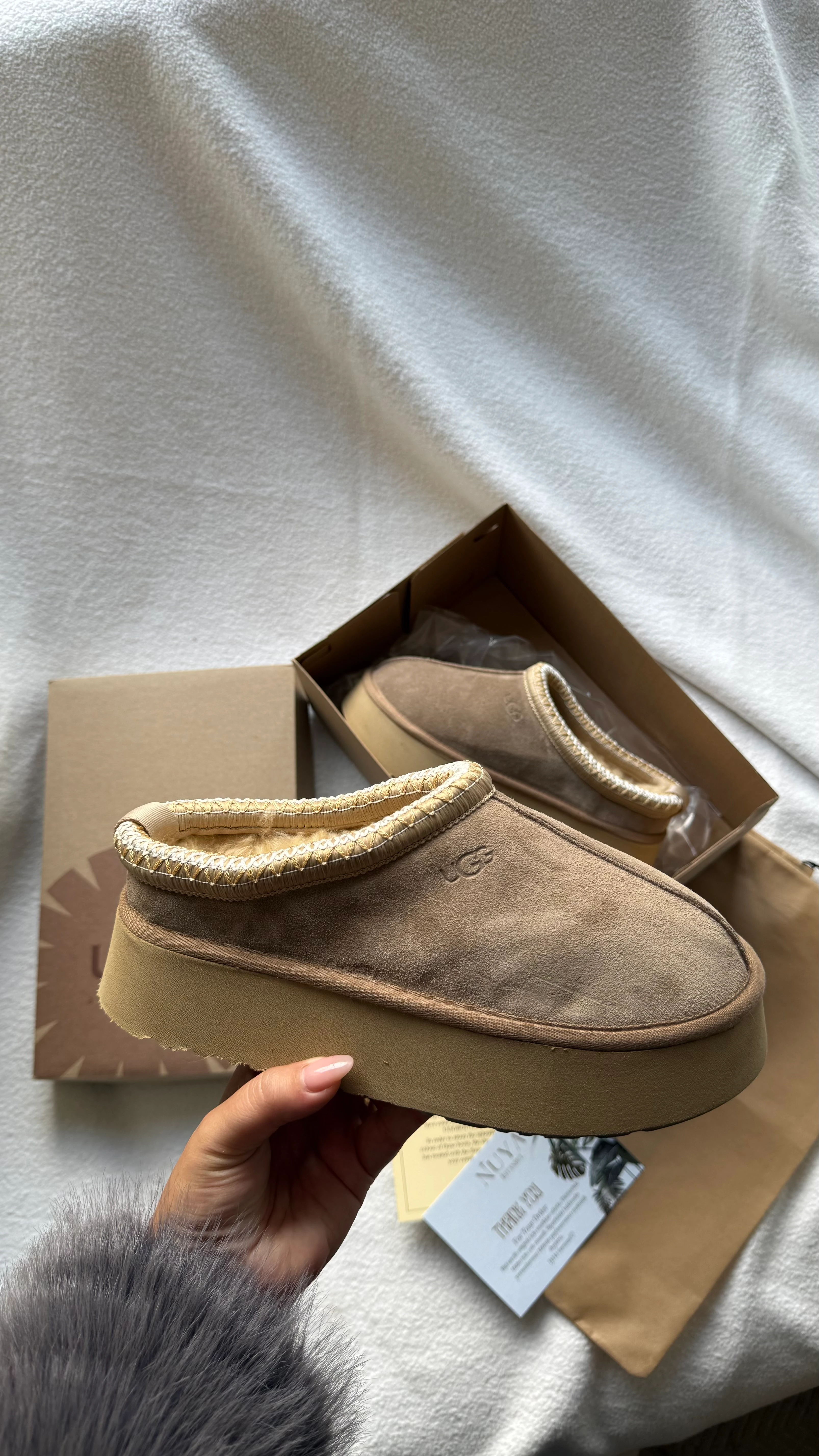 UGG TAZZ VİZON (GERÇEK KÜRK/GERÇEK DERİ) - DAR KALIP