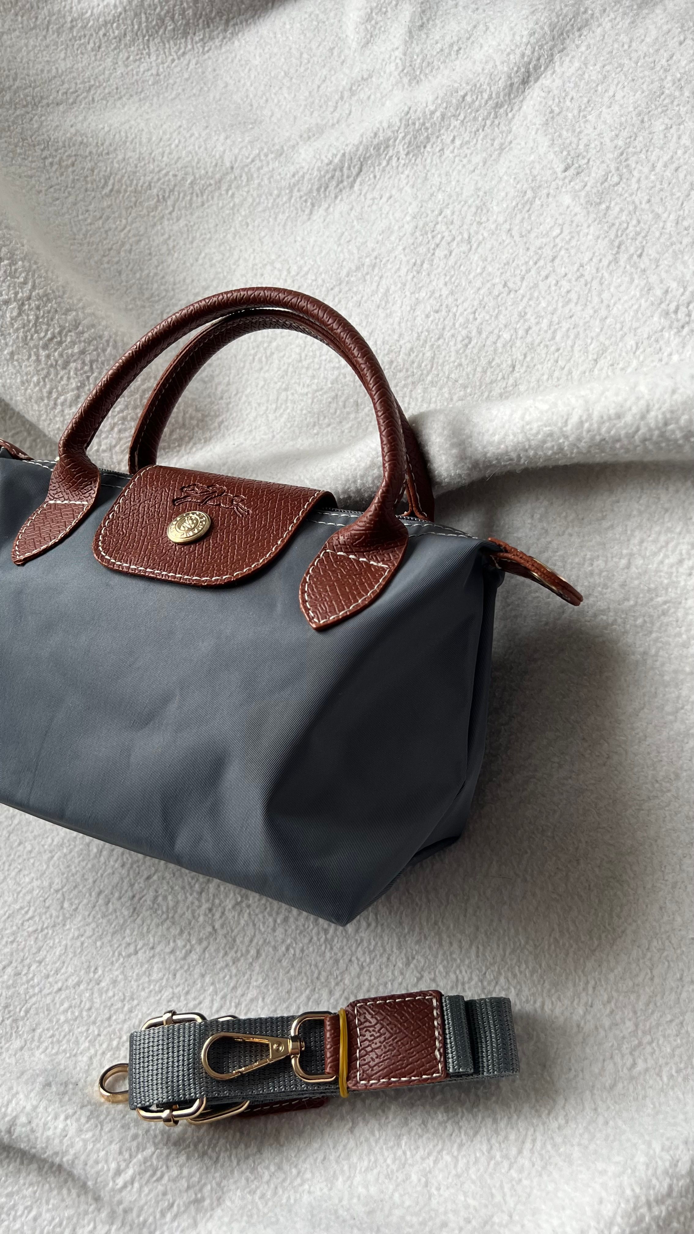 Longchamp La Pliage Gri- XSmall Size