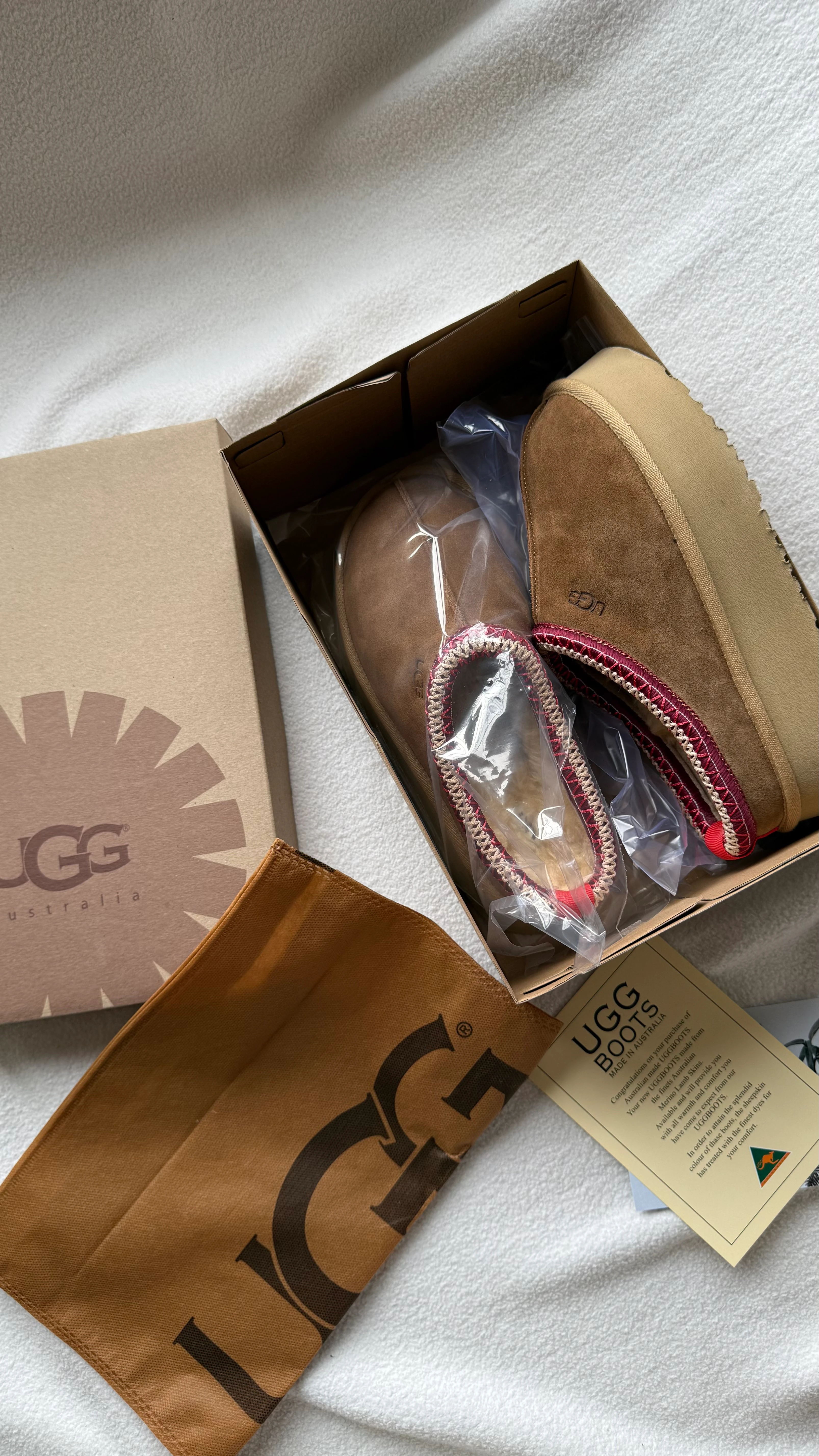 UGG TAZZ KESTANE (GERÇEK KÜRK/GERÇEK DERİ) - DAR KALIP