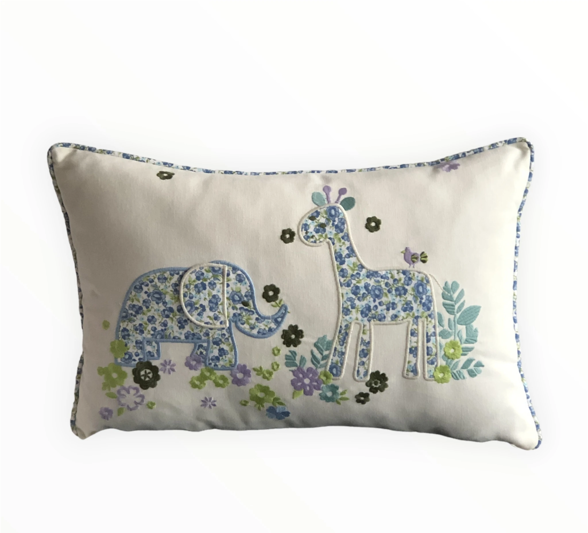 Joy Collection Nakışlı Çocuk Kırlent