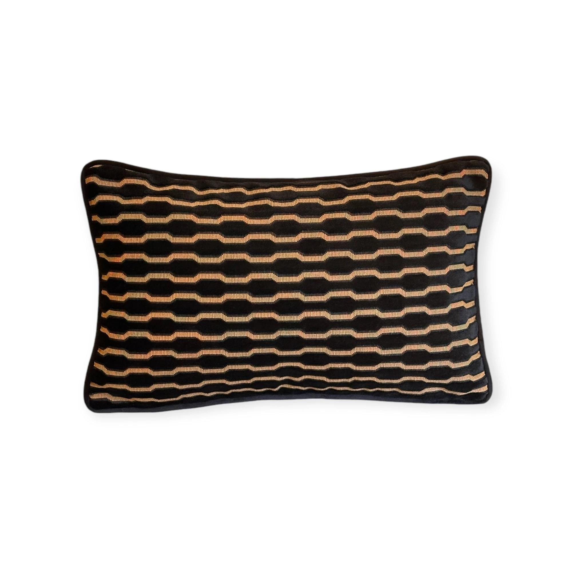 Timeless Collection Desenli Bel Yastık Kılıfı