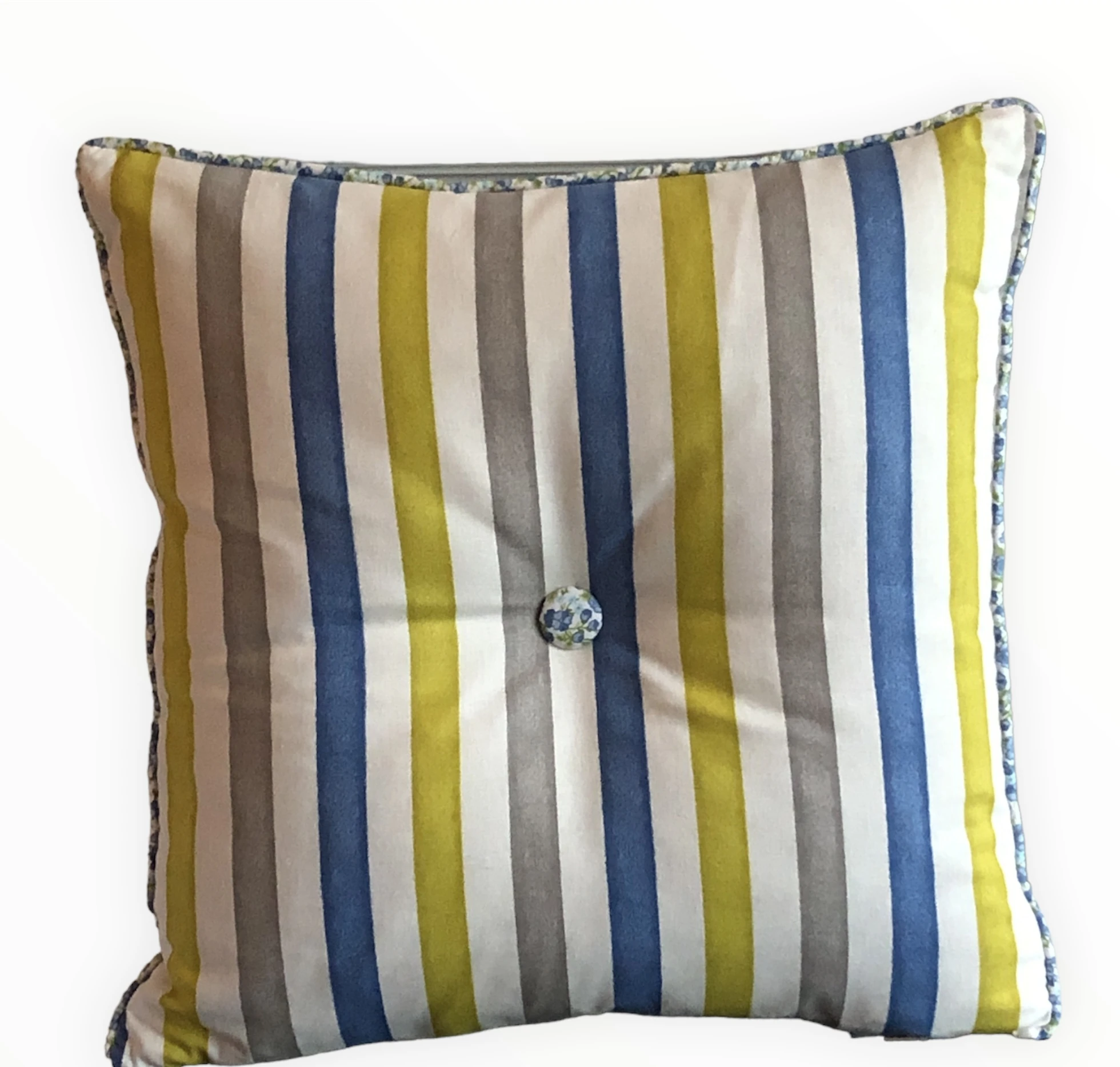 Joy Collection Düğmeli Çocuk Kırlent